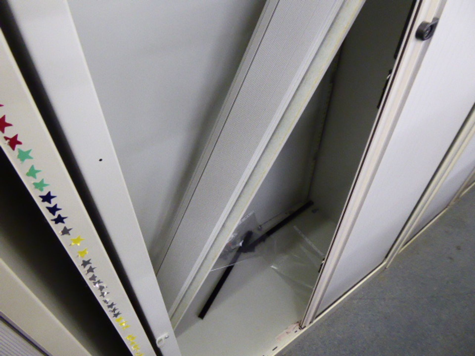 100cm Bisley grey 2 door tambour storage cabinet (one door not fitted) - Image 2 of 3