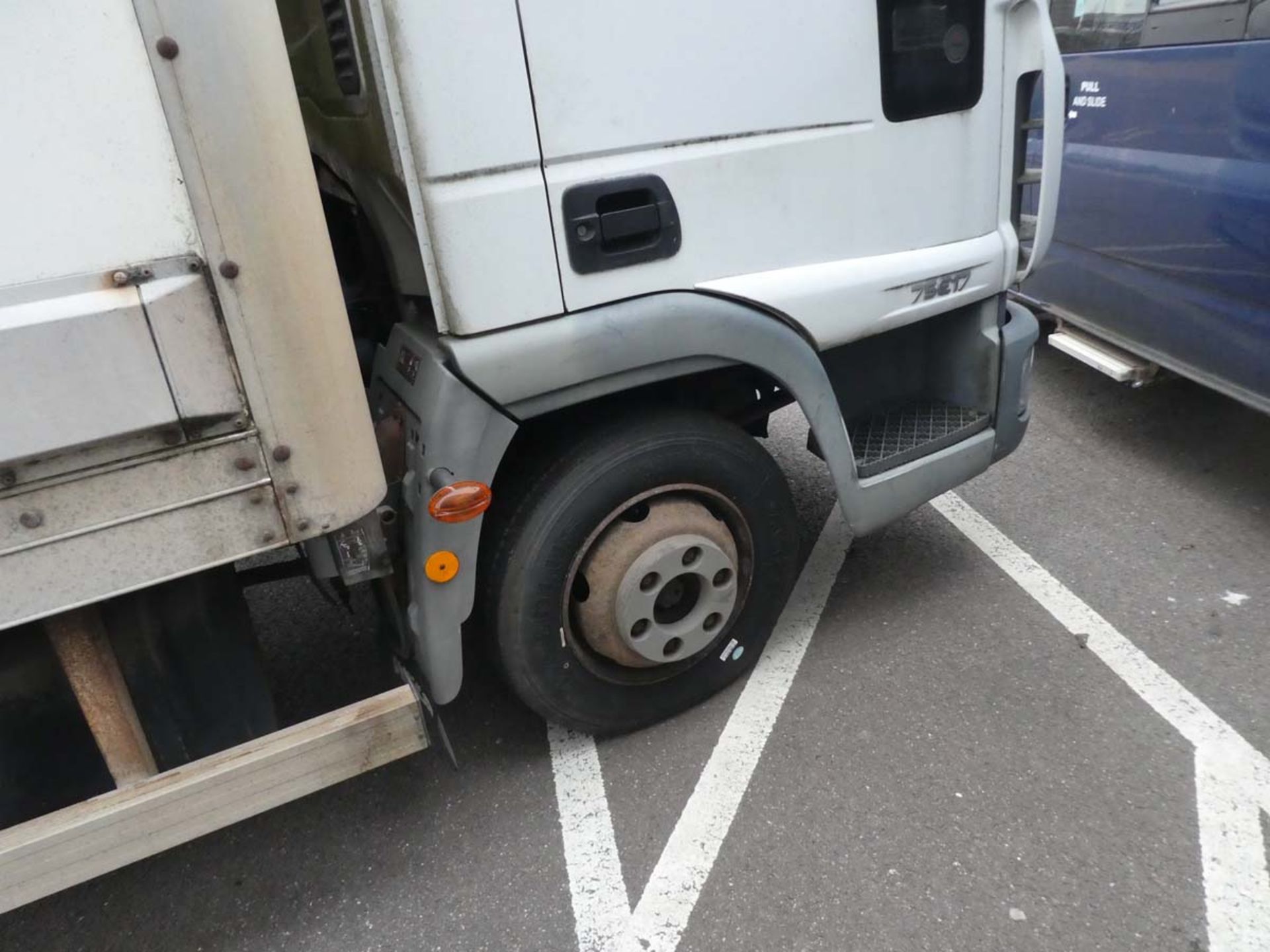 NX06 GWP (2006) Iveco Eurocargo 7.5 tonne Goods Vehicle, 3920cc, in white, diesel, First - Image 7 of 9