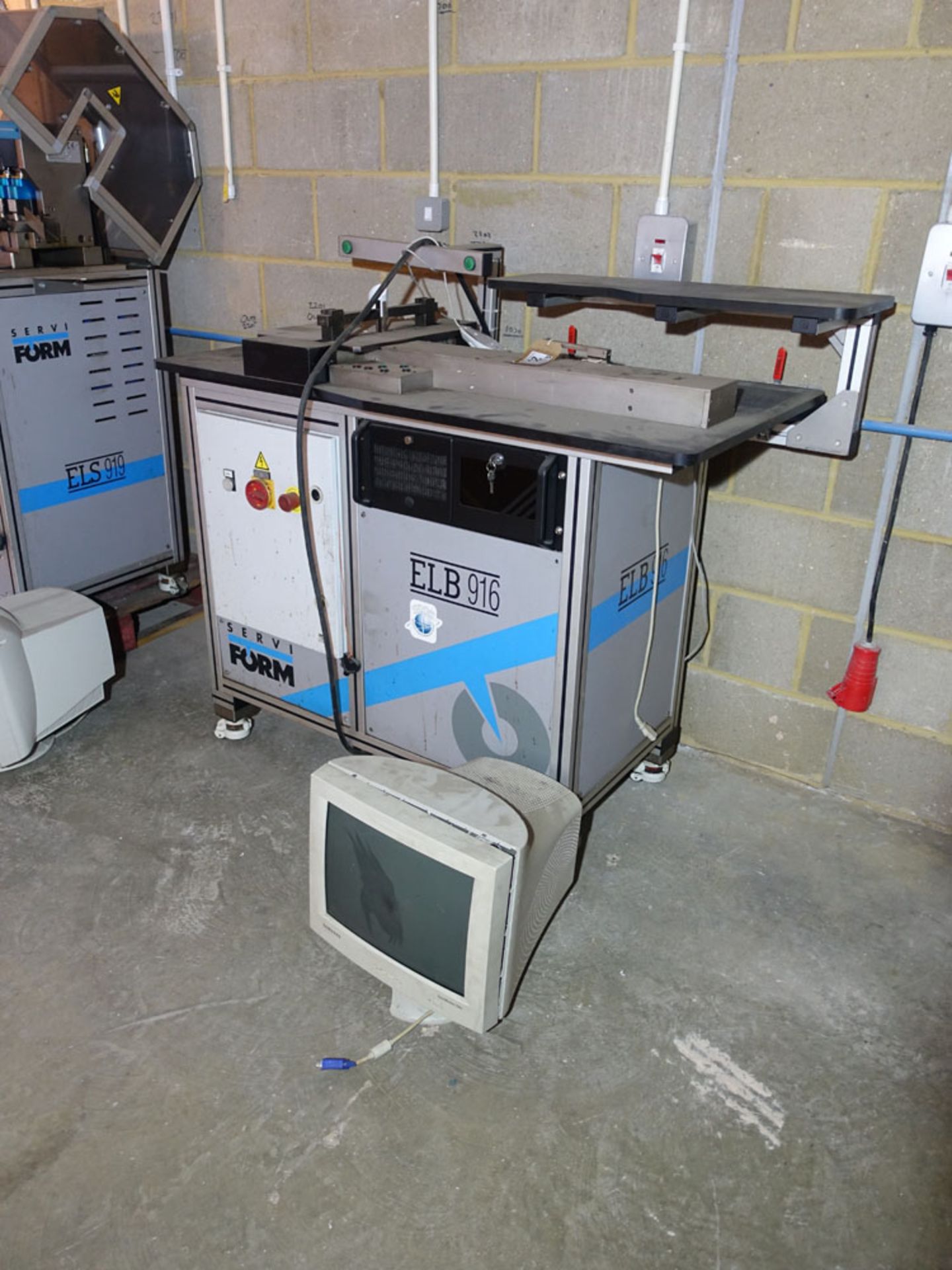 ServiForm model ELB 916 cardboard die rule bending machine