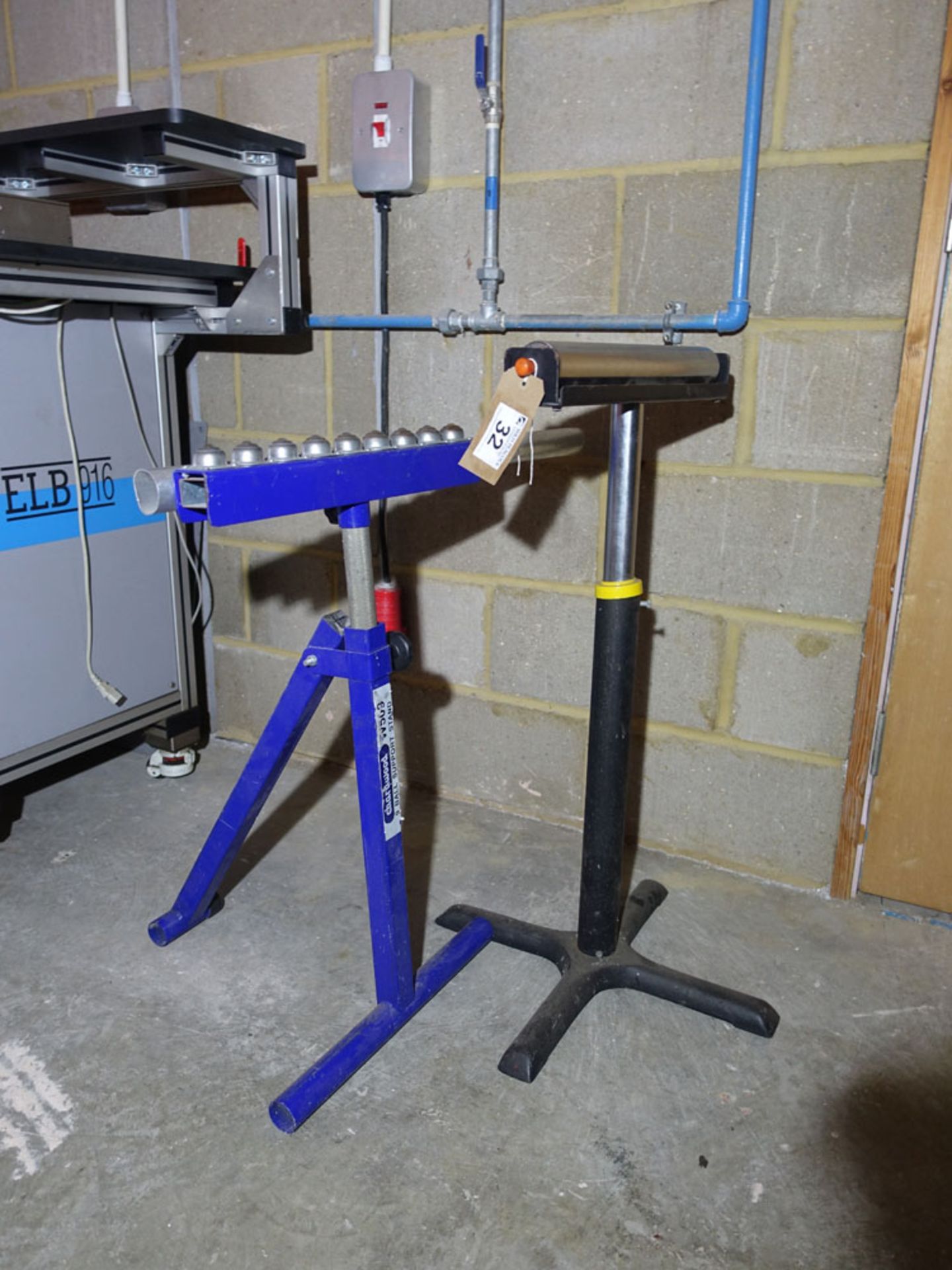 2 roller feed stands - Image 2 of 2