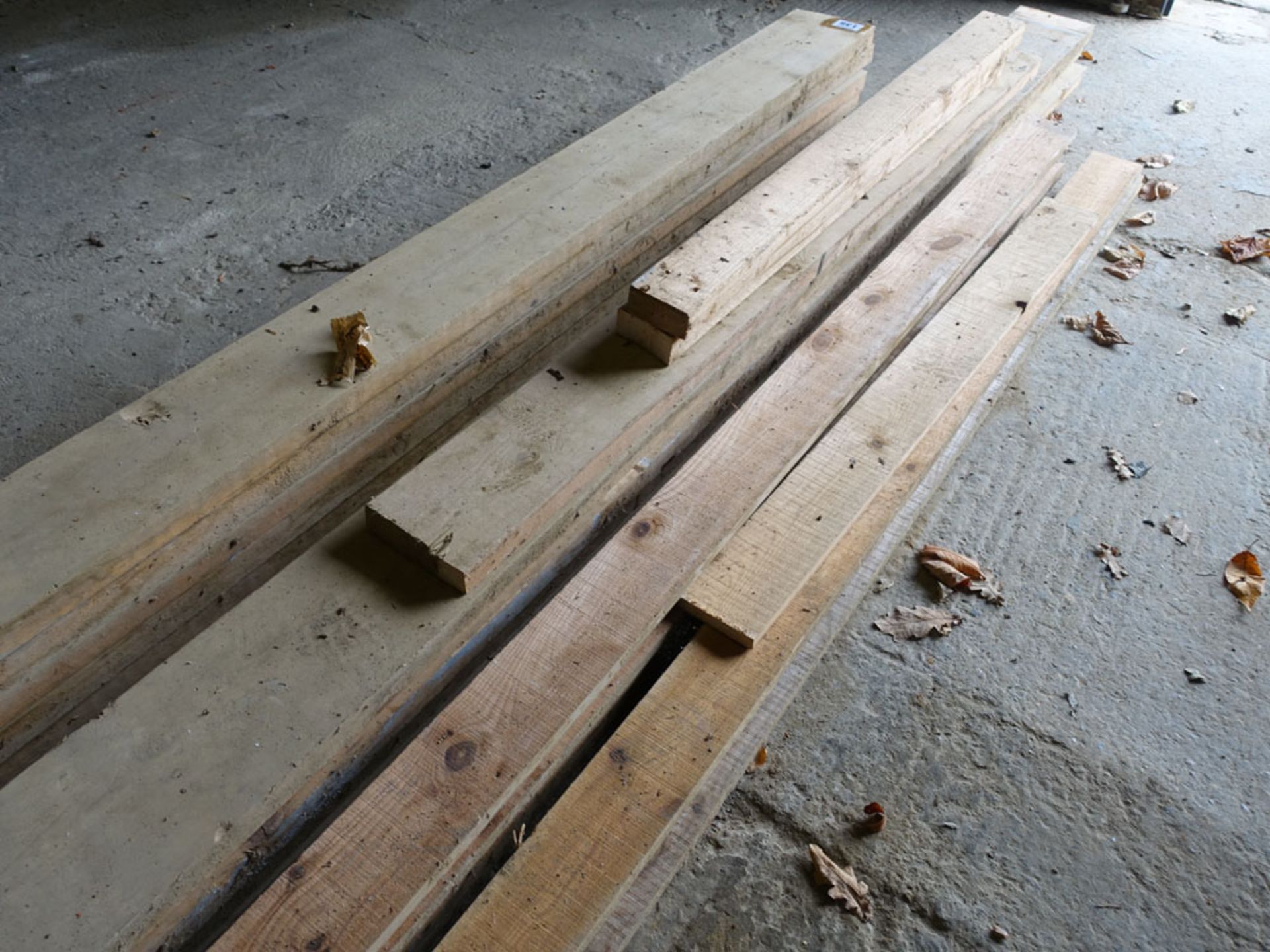 Range of soft wood planks and timber - Image 2 of 2