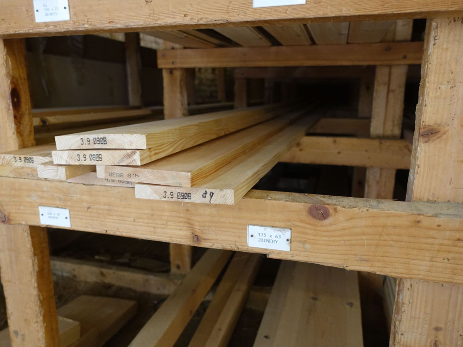 Remaining stocks of mainly softwood timbers including 220 x 20 x 5m, 146 x 20 x 4m PAR boarding, - Image 3 of 6