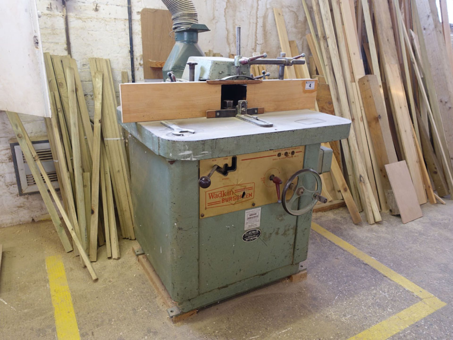 Wadkin Bursgreen spindle molder model BER3, serial no 741122 together with a cabinet containing a - Image 2 of 5