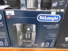 (22) De Longhi Magnifica S Smart coffee machine with box