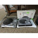 (2447) Nintendo WiiFit board with Nintendo Wii accessories and 2 turntables