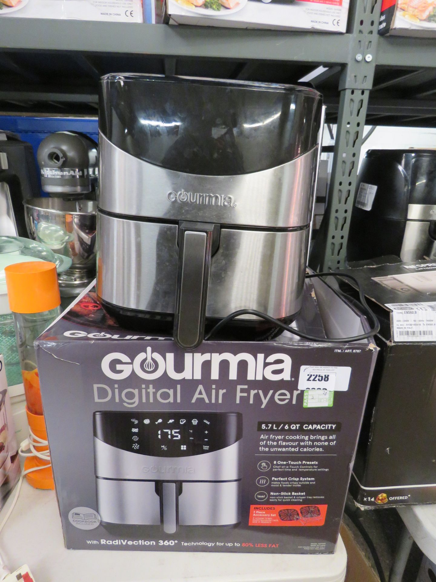 (28) Gourmia digital air fryer with box - Image 2 of 2