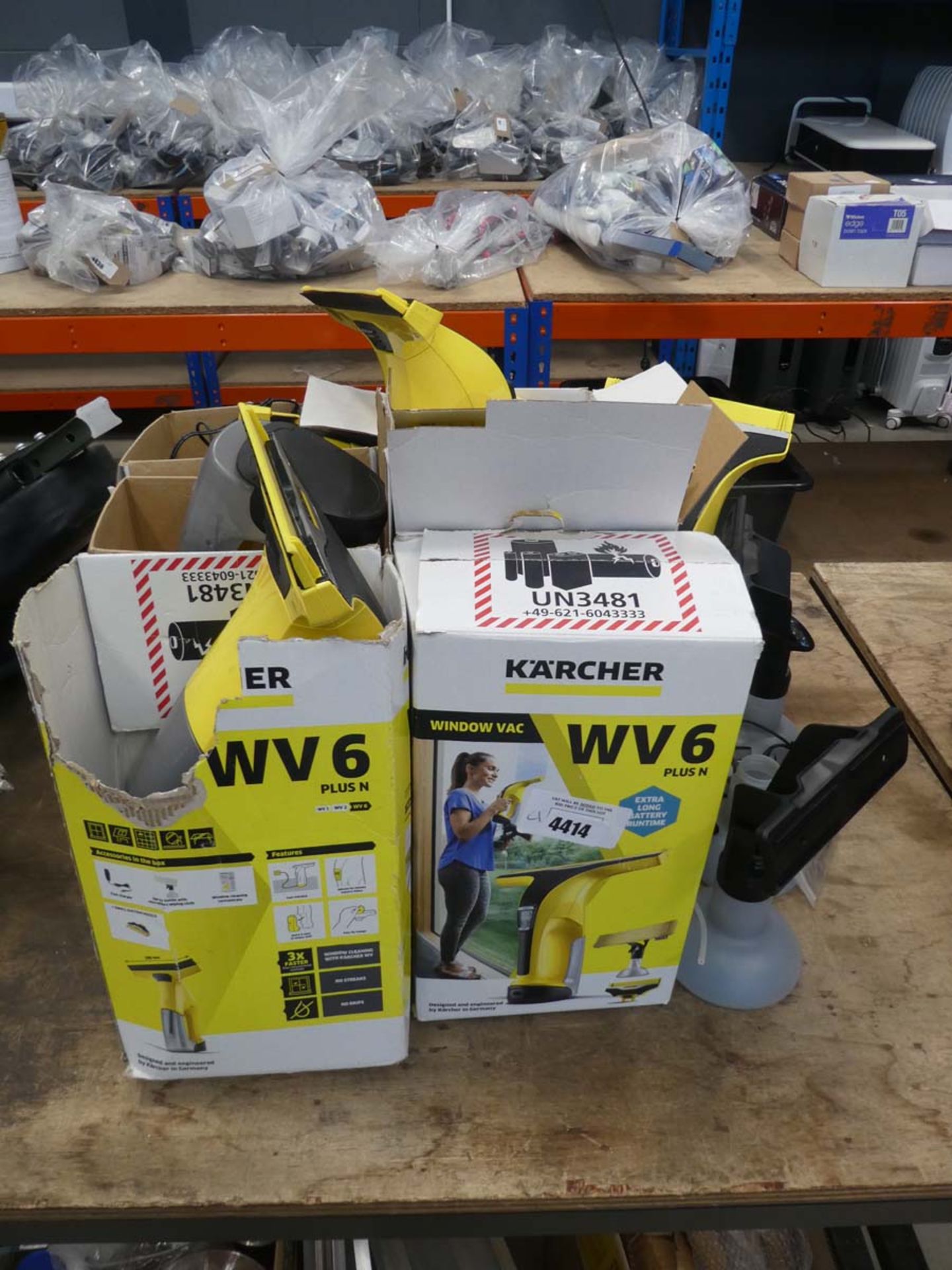 6 boxed and 1 unboxed Karcher window vac