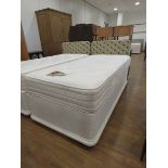 3ft single divan bed with polka dot headboard