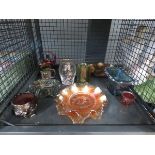 Cage containing Vaseline glass incl. bowls, vases and jug