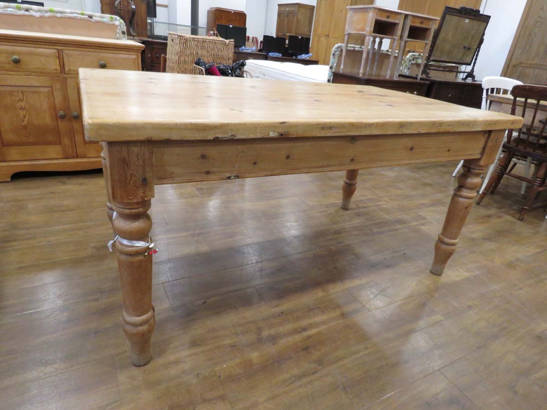 4 Plank pine kitchen table