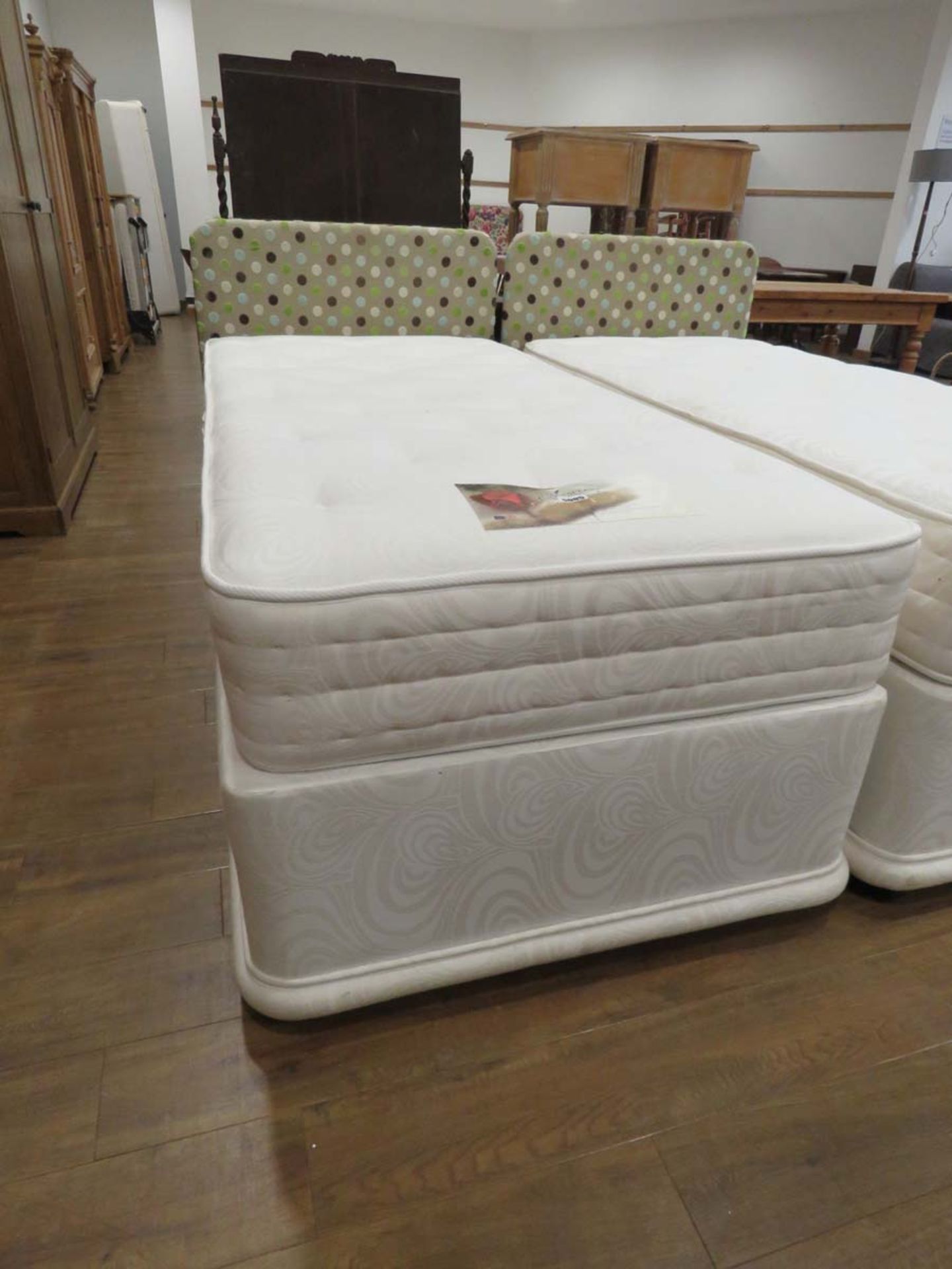 3ft single divan bed with polka dot headboard