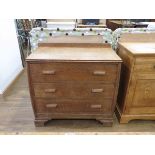 Oak 3 drawer chest of drawers