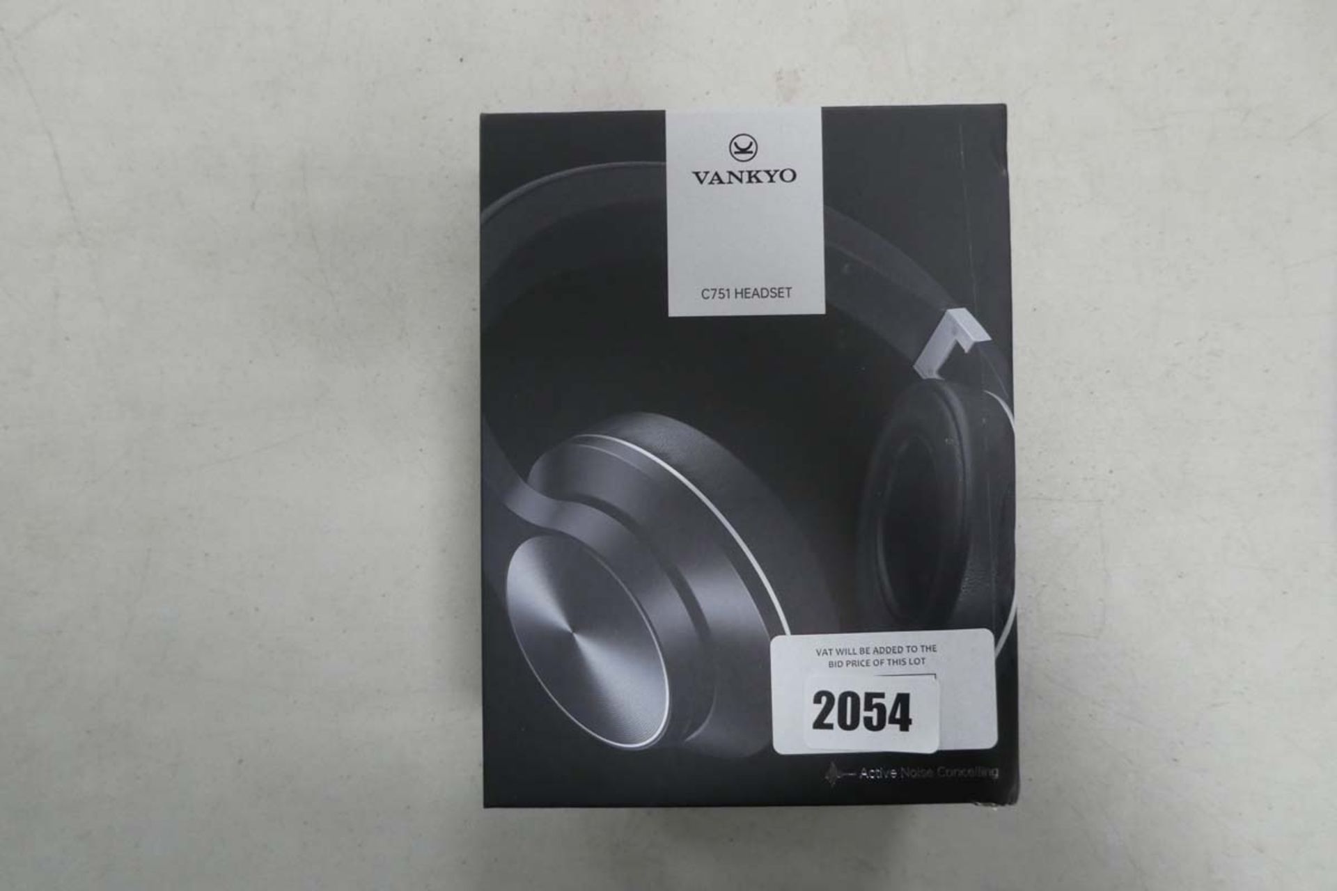 Vankyo C751 headset, boxed