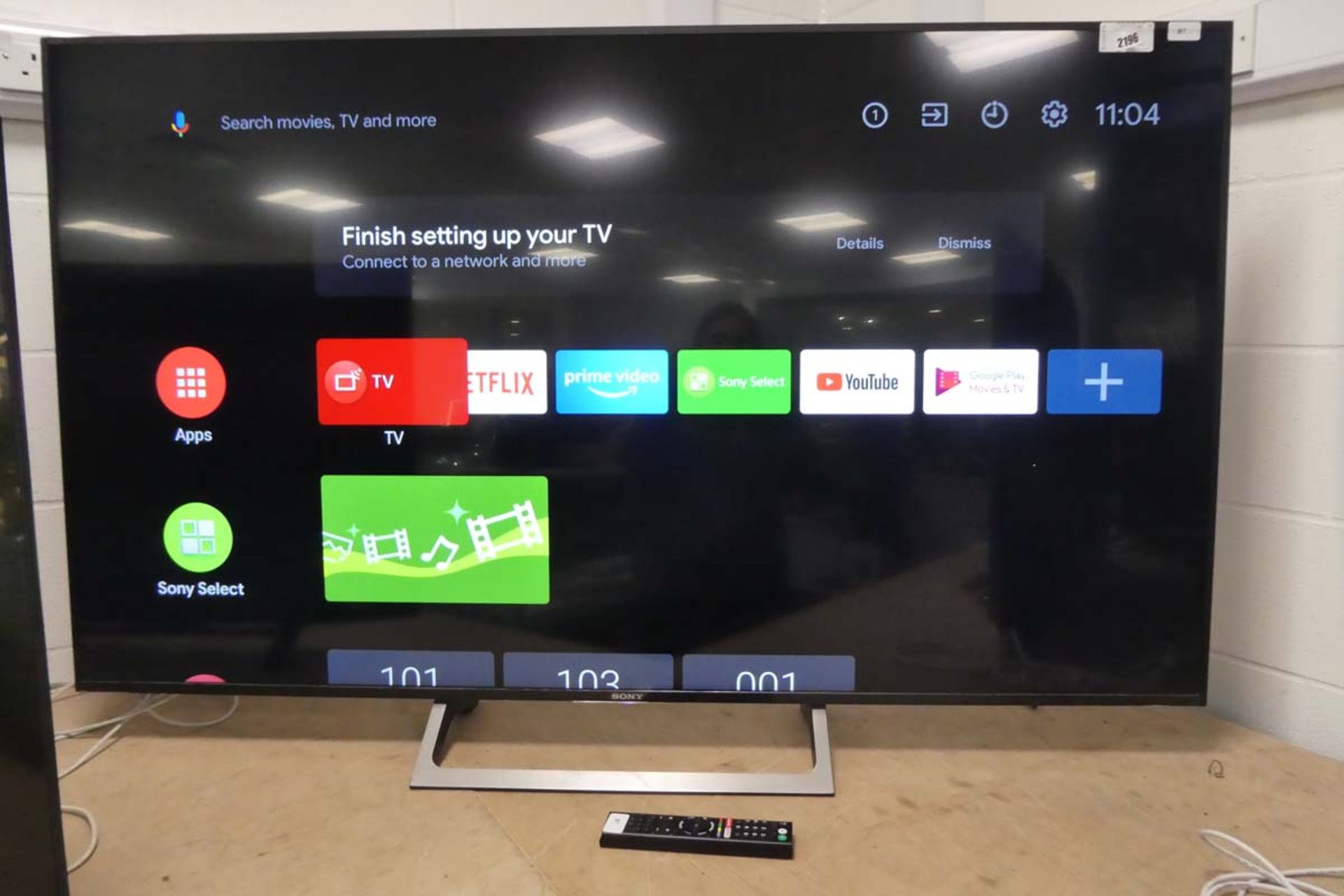 2184 - (R7) Sony 65'' 4K TV model KD-65XE8596 with remote