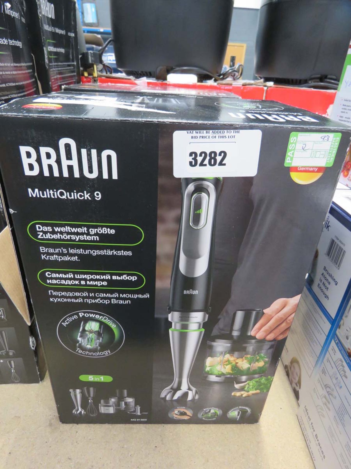 (93) Braun Multi Quick 9 hand whisker in box