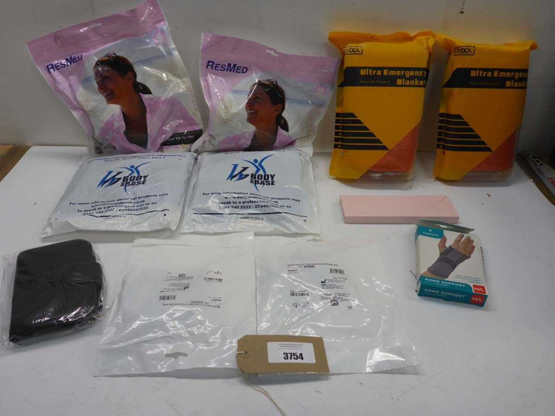 +VAT ResMed Quattro FX face masks for her, Ultra Emergency blankets, Back support belts, hand