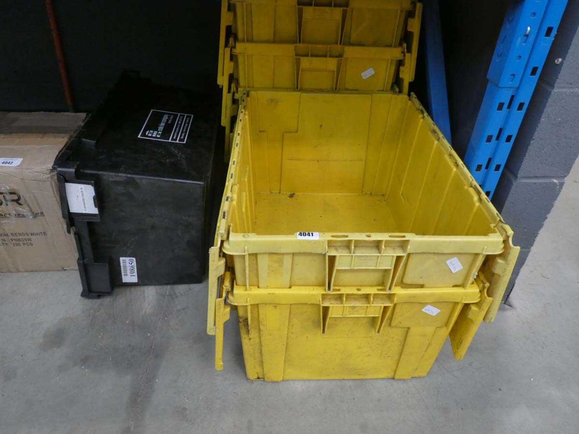 6 yellow plastic crates