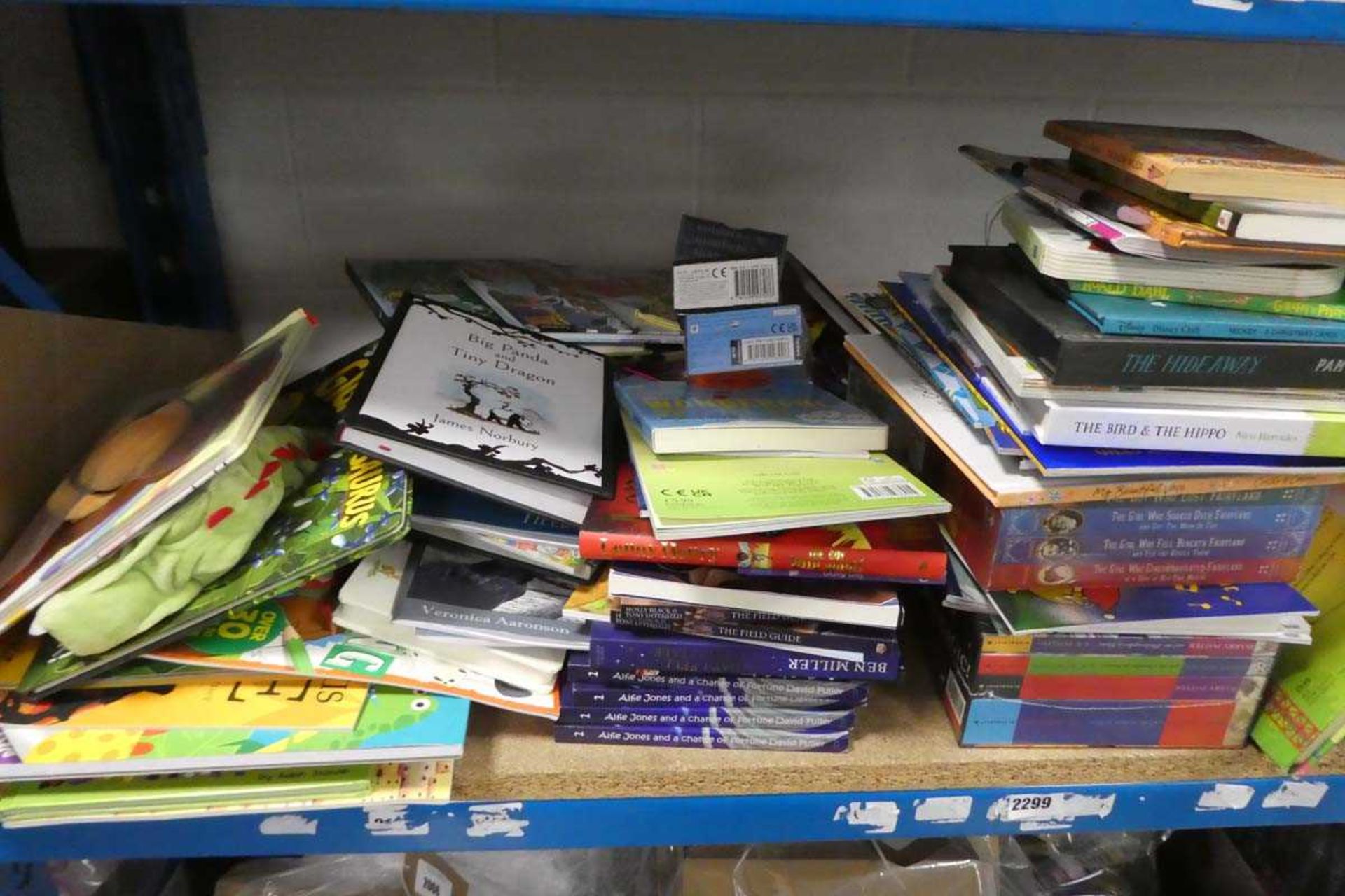 Large selection of kids books, puzzle books, magazines etc. - Image 2 of 3