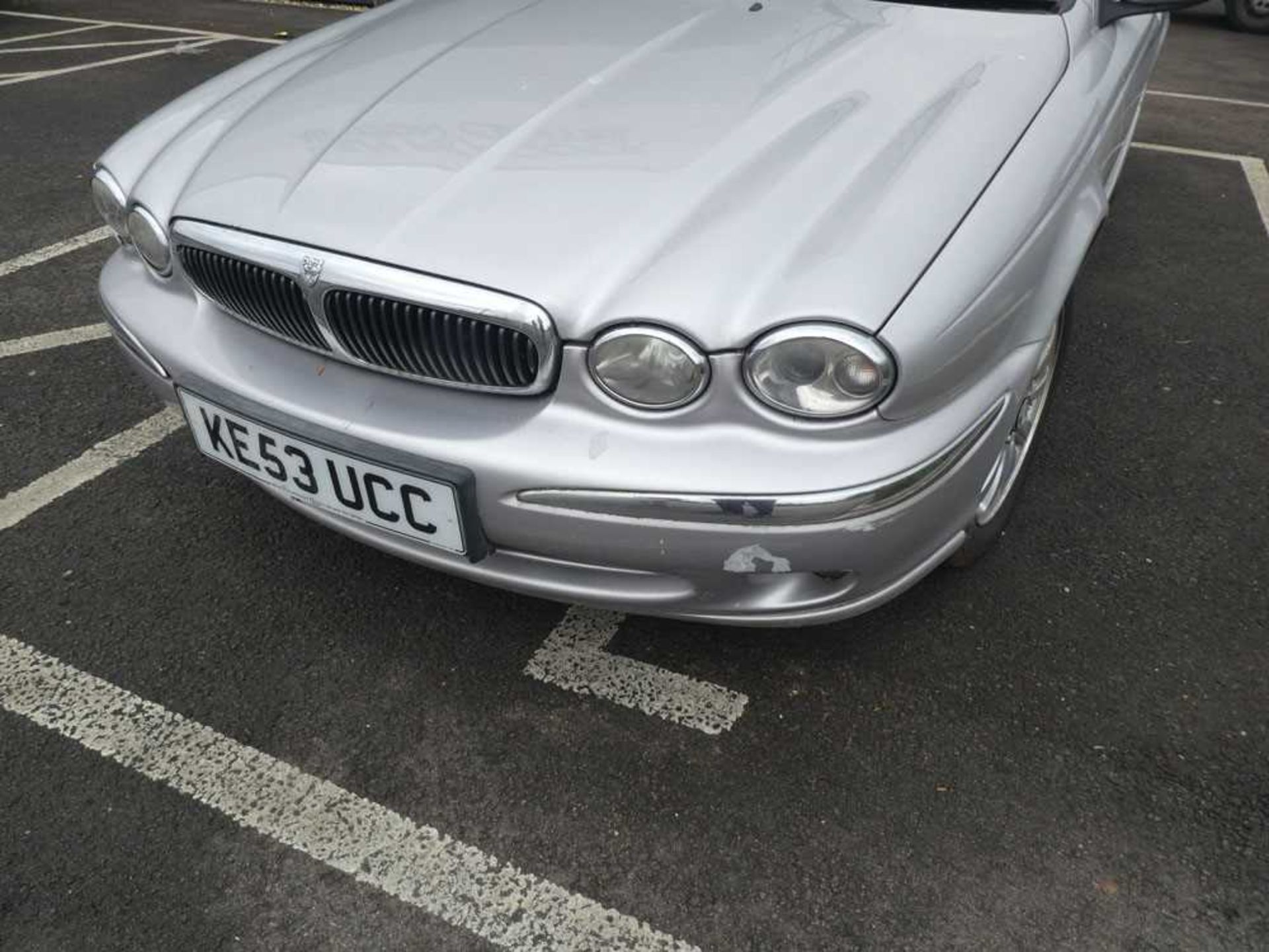 KE53 UCC (2003) Jaguar X-Type V6 SE Auto saloon, in silver, 2495cc, petrol, first registered 28/10/ - Image 2 of 7