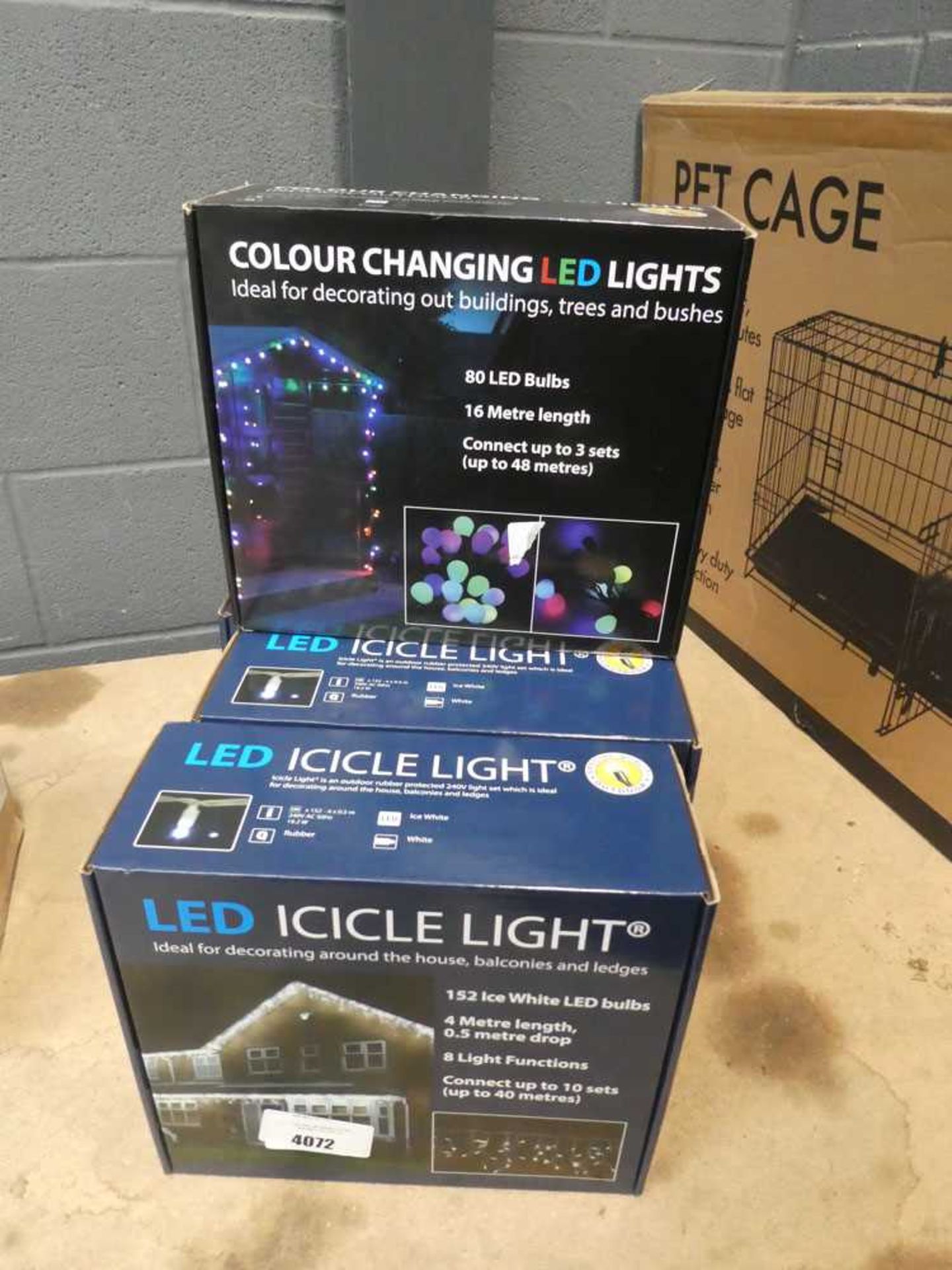 +VAT 5x boxes of LED Christmas lights