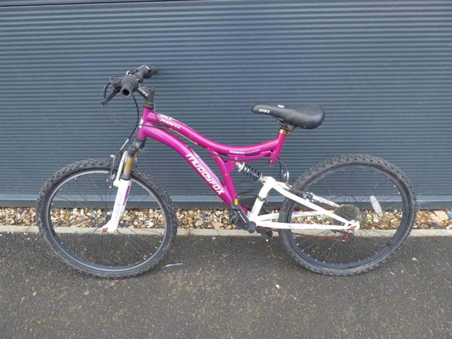 Muddy Fox pink girls mountain bike