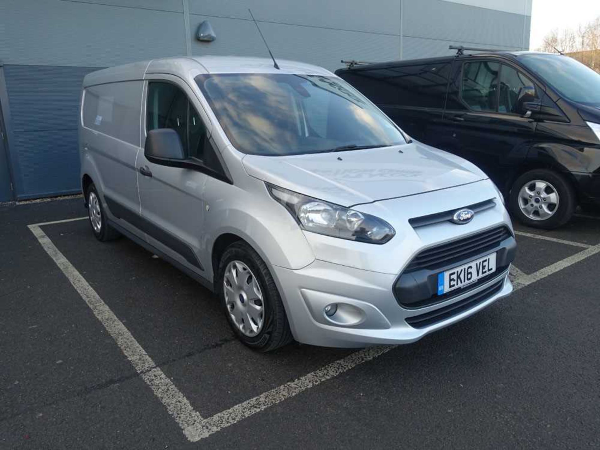 EK16 VEL (2016) Transit Connect 210 Trend 1.6 silver, diesel, manual, 72,000 miles, first registered