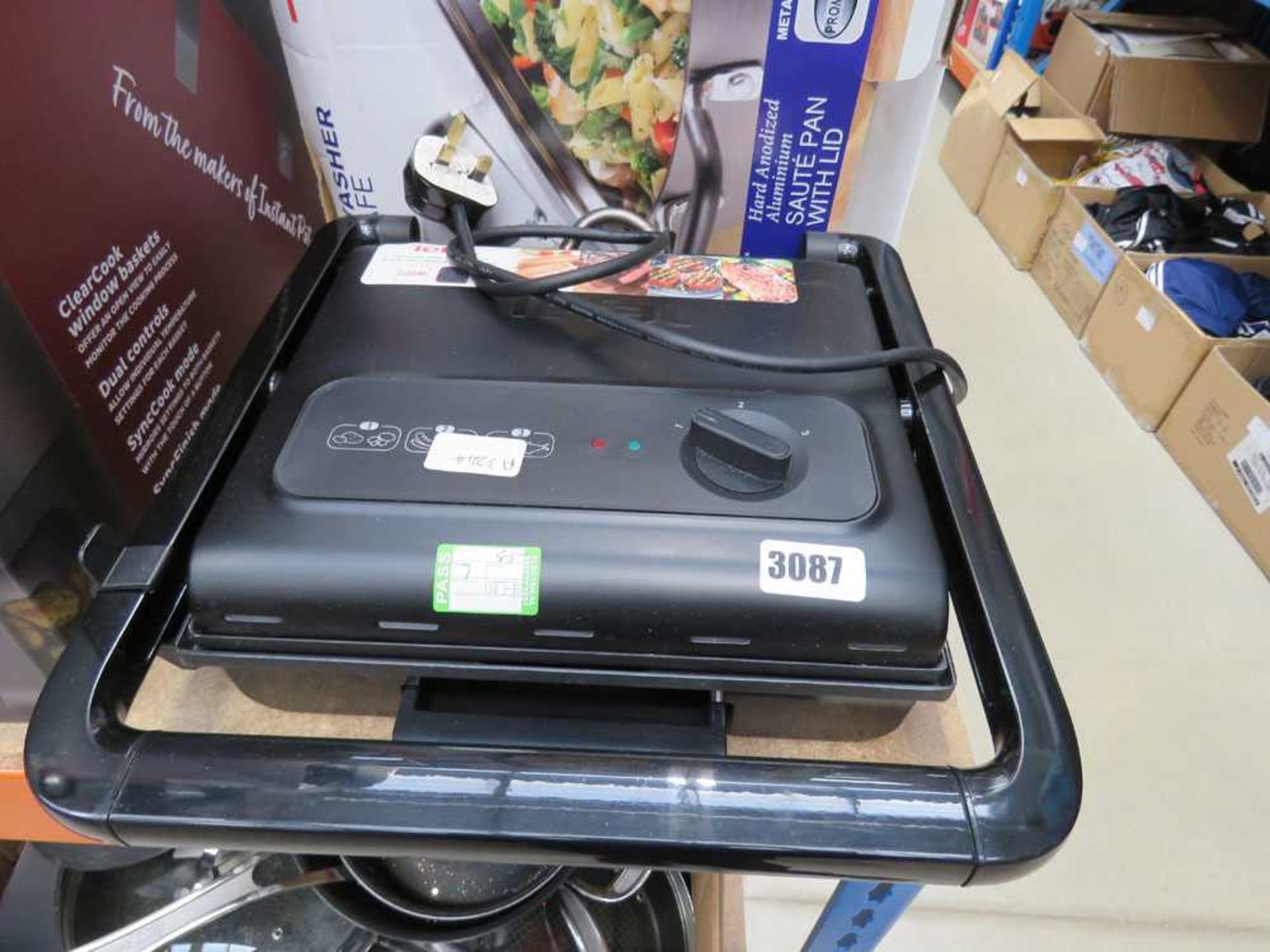 Tefal grill, unboxed