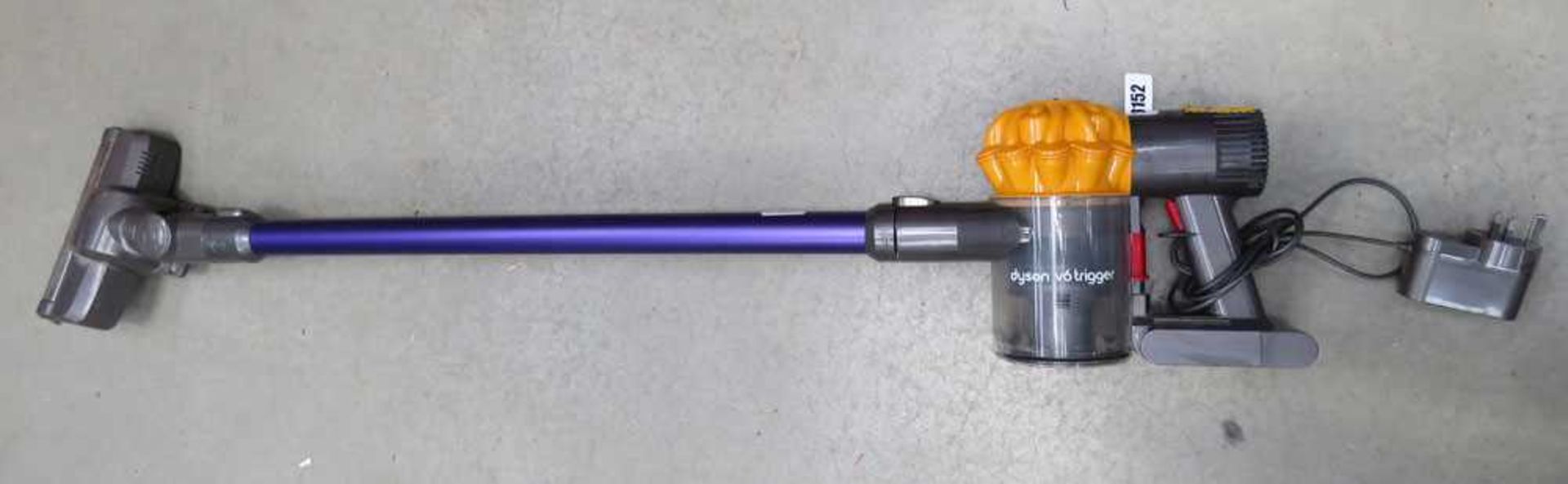 +VAT Handheld Dyson V6 with pole, head and charger