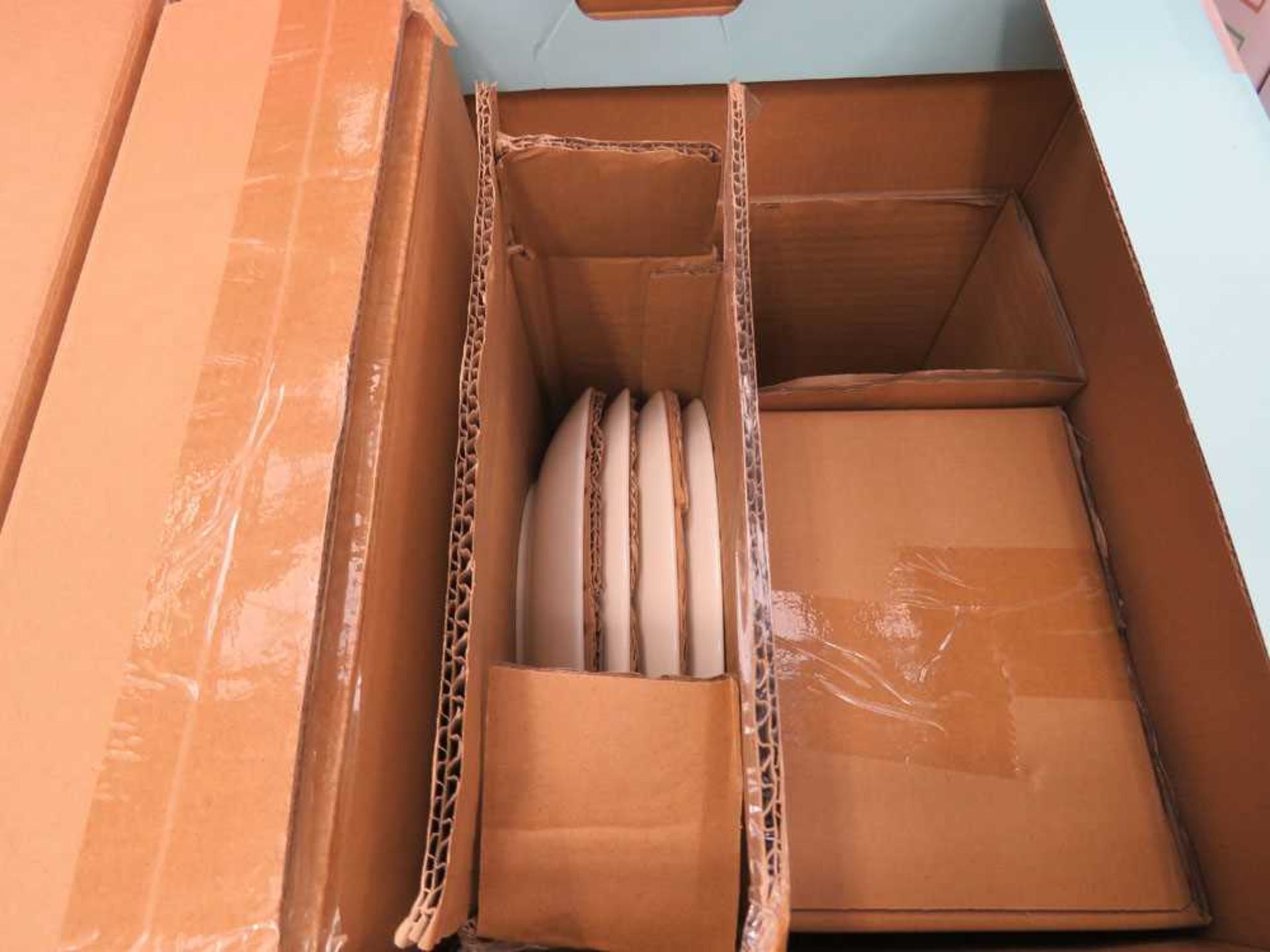 +VAT Gordon Ramsay Royal Doulton dinnerware set in box - Image 2 of 2