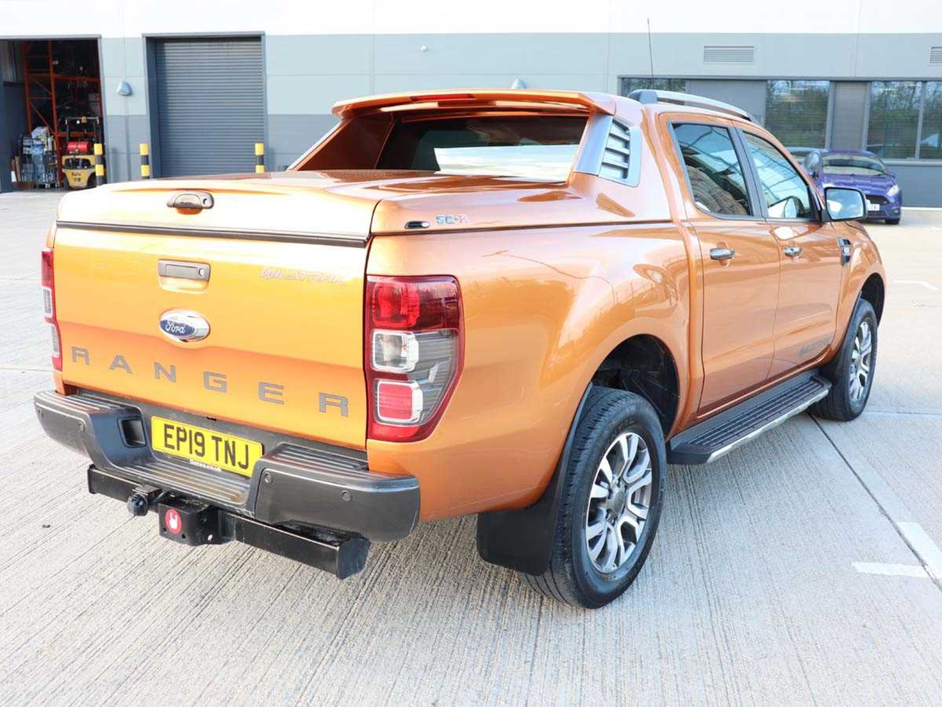 EP19 TNJ (2019) Ford Ranger Wildtrak 4x4 DCB T 3198cc diesel pick up with double cab and 6 speed - Image 7 of 16