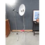 Tripod telescopic spotlight