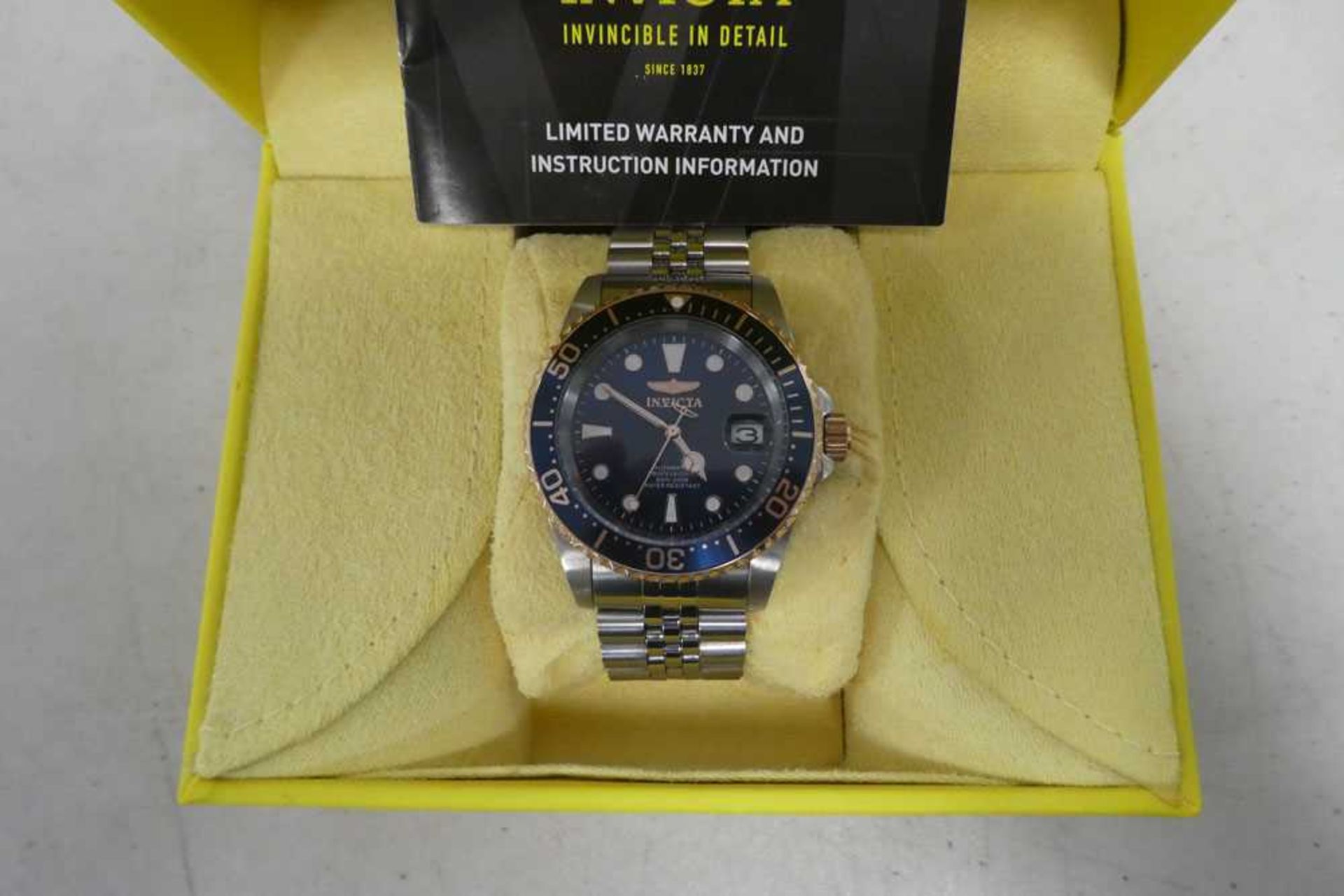 +VAT Gents Invicta wrist watch with box and instruction manual - Image 2 of 2