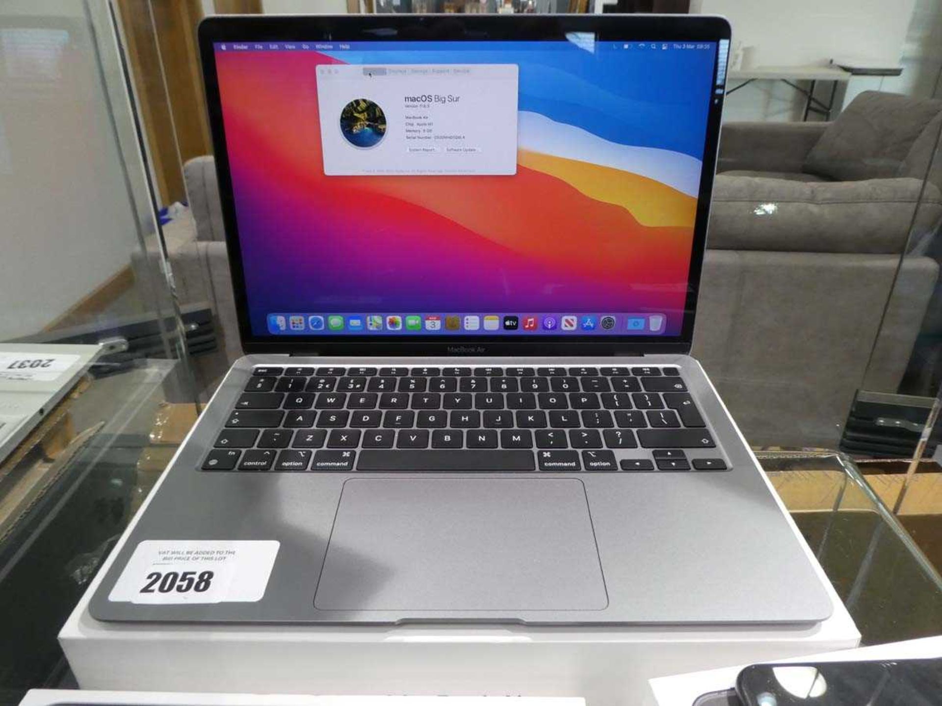 +VAT Apple Macbook Air 13" display, Apple M1 processor, 8GB RAM, 25GB storage, Mac OS Big Sur, power