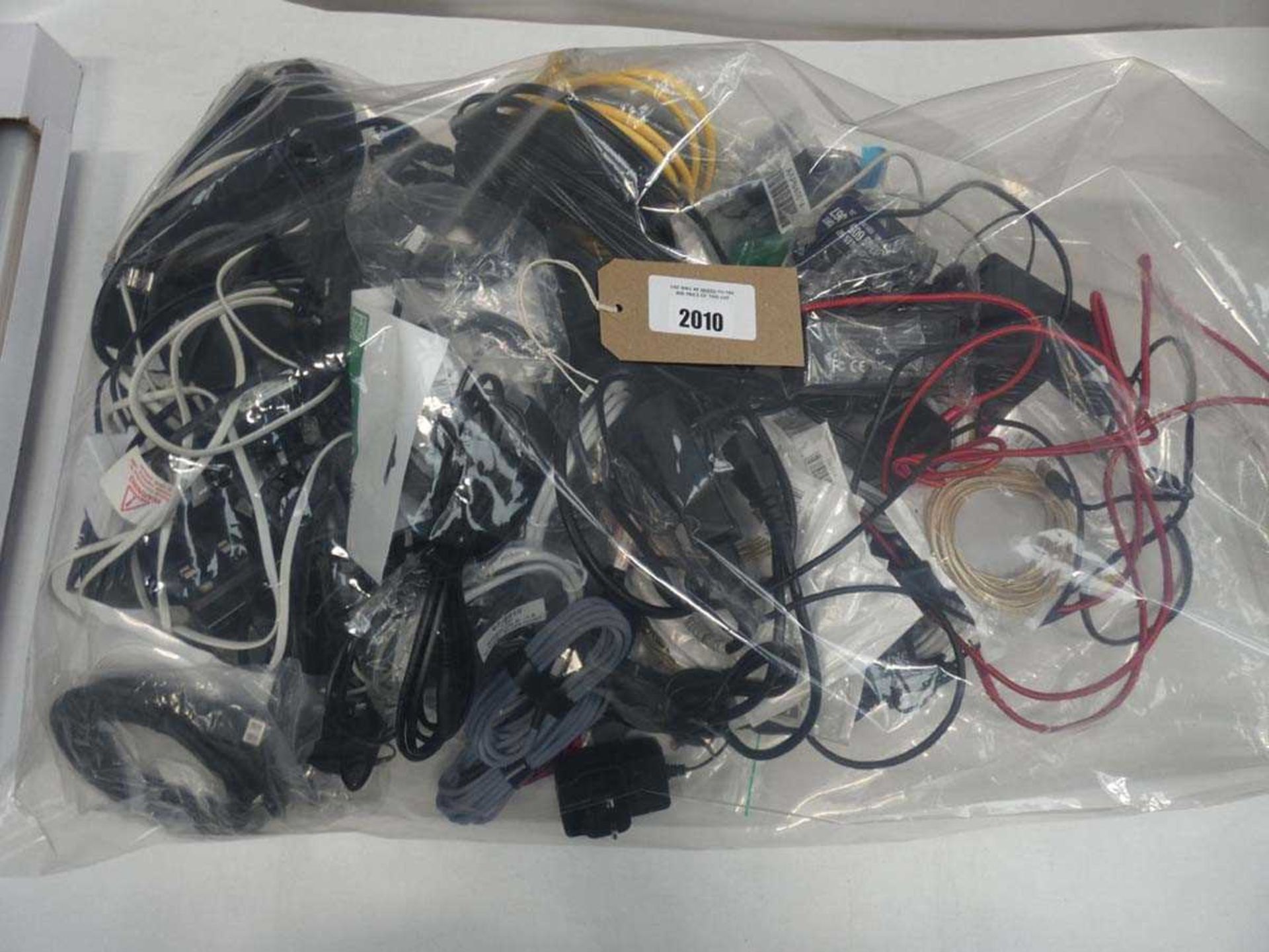 +VAT Bag containing large lot of leads, cables and PSUs