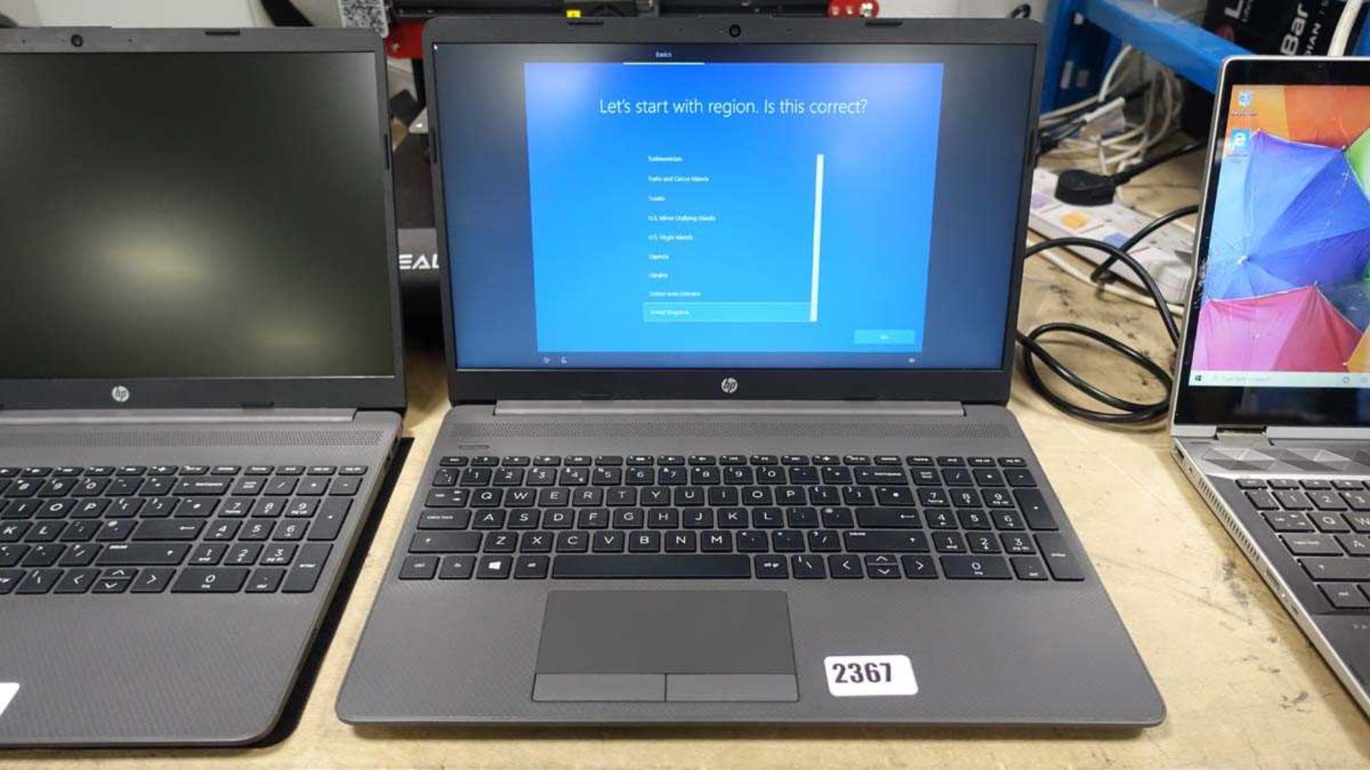 HP 255G8 laptop, AMD processor, Windows 10 installed with psu