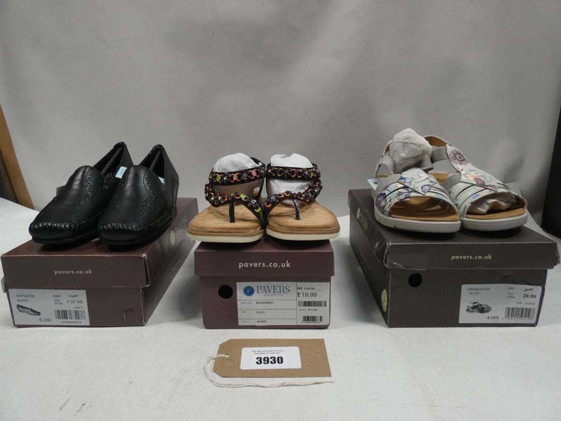 +VAT 3 pairs of Pavers shoes sized 4, 6 and 8