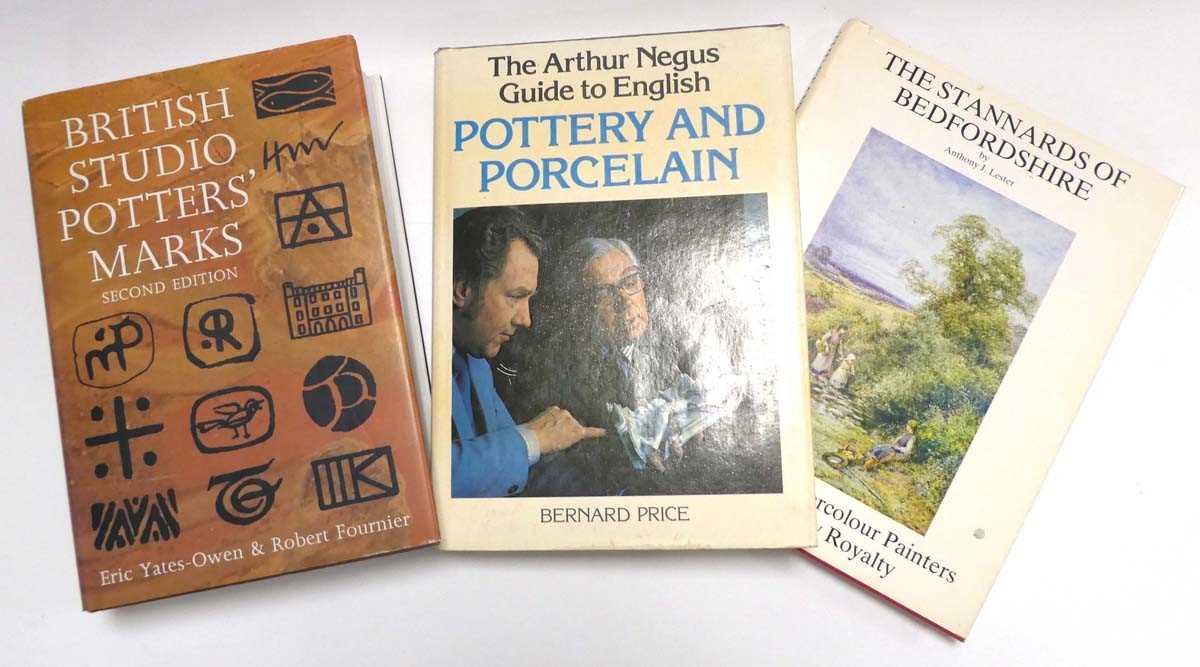 Lewis J & G : Pratt Ware, 1993; Cushion J. : Handbook of Pottery & Porcelain Marks, 1981; Henry