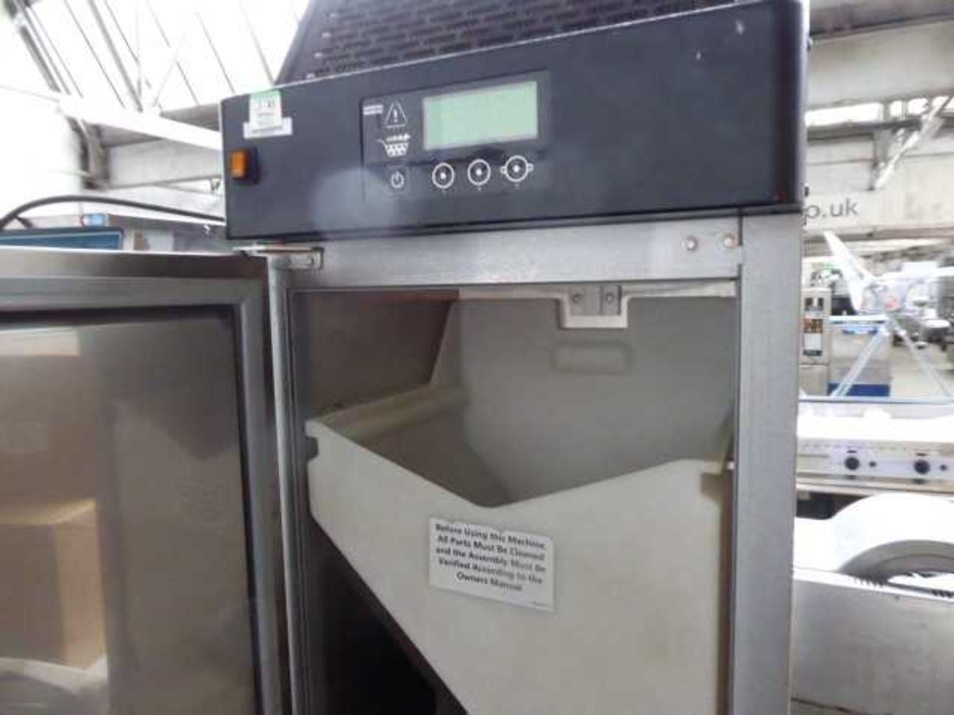 +VAT 56cm Franke model F3DRSP frozen fry dispenser year 2012 (gas R290) - Image 3 of 3