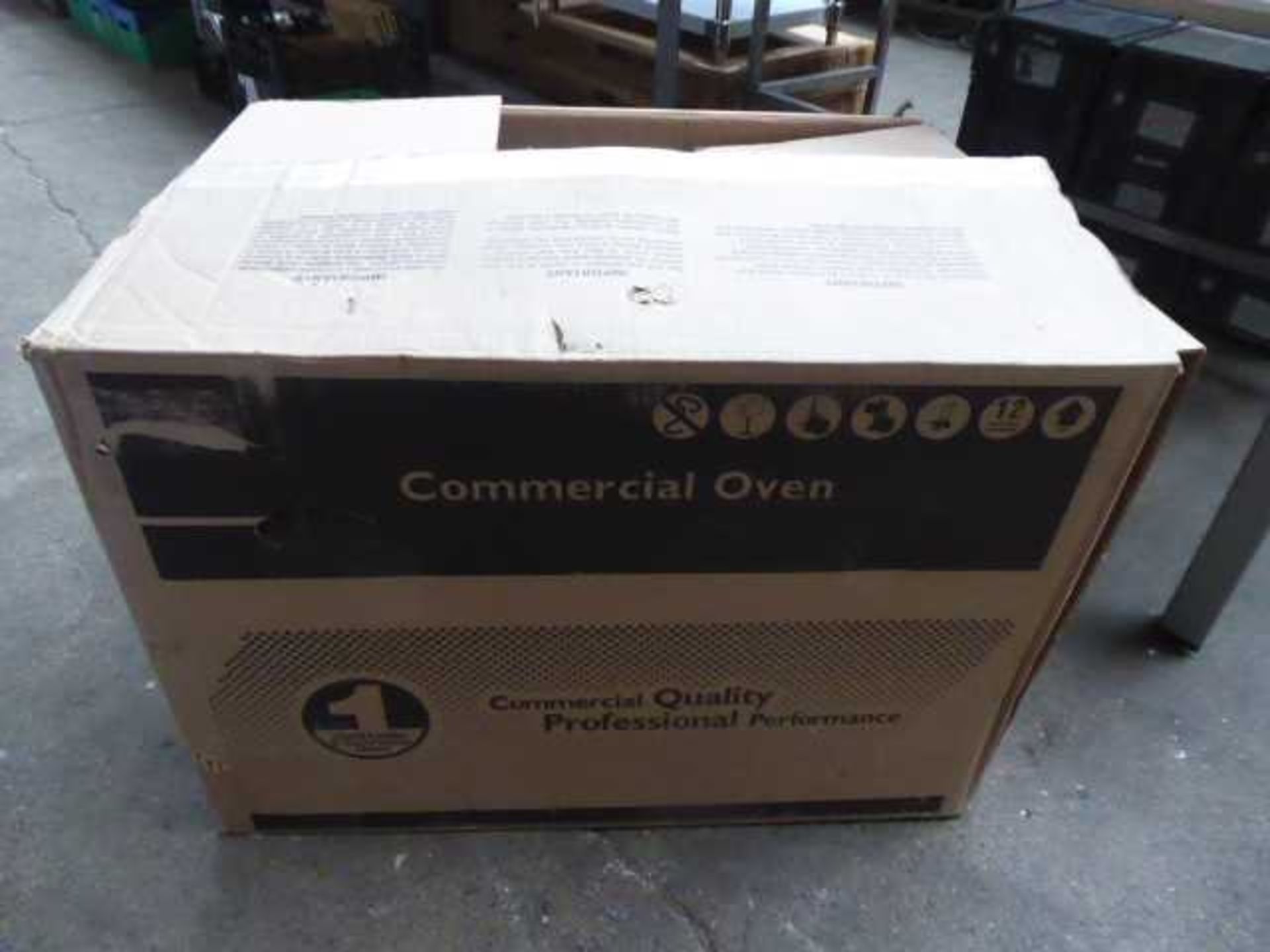 +VAT 257 - (Continental plug) Commercial microwave oven - Image 3 of 3