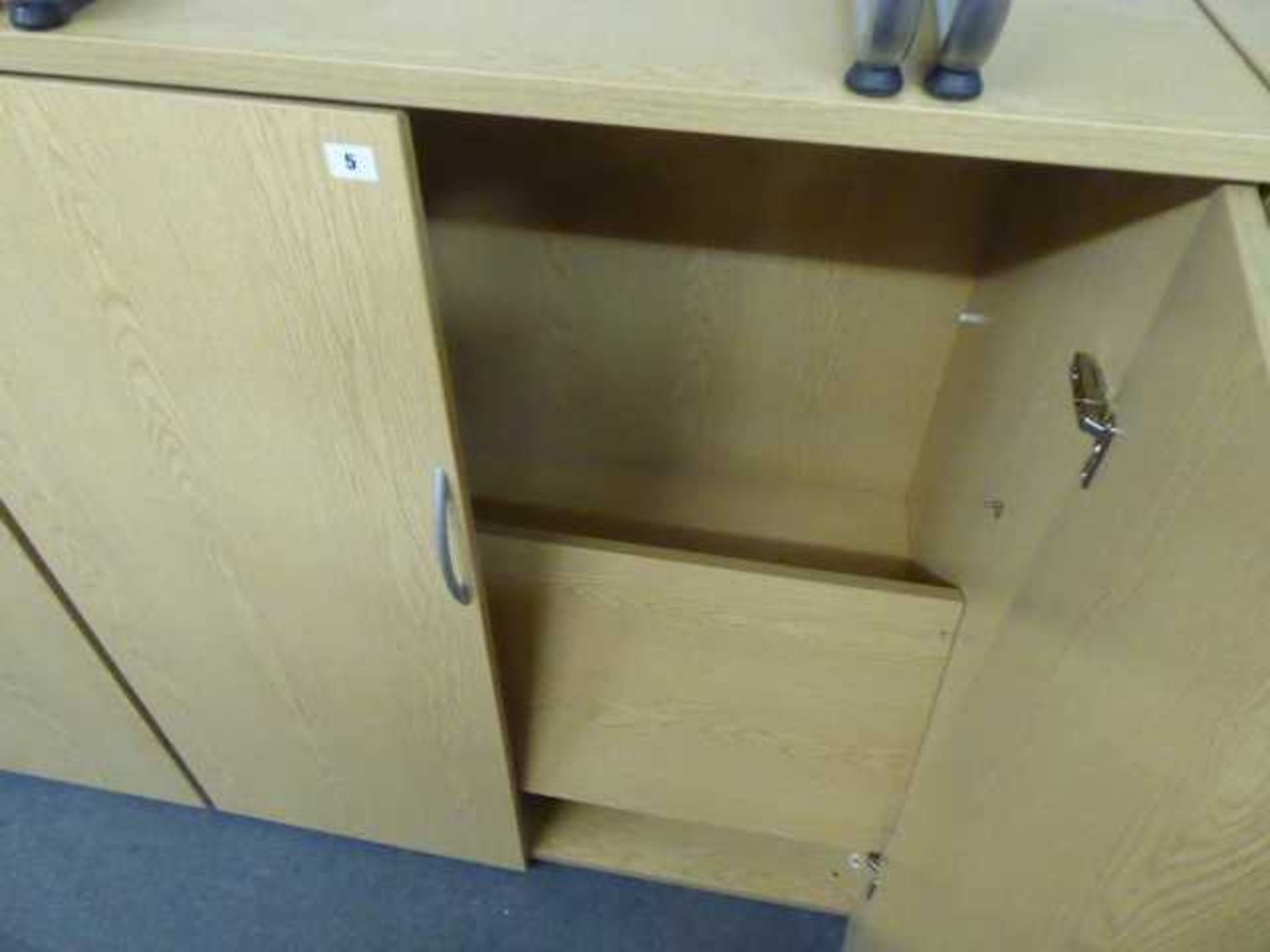 100cm oak 2-door stationery cabinet - Image 2 of 2