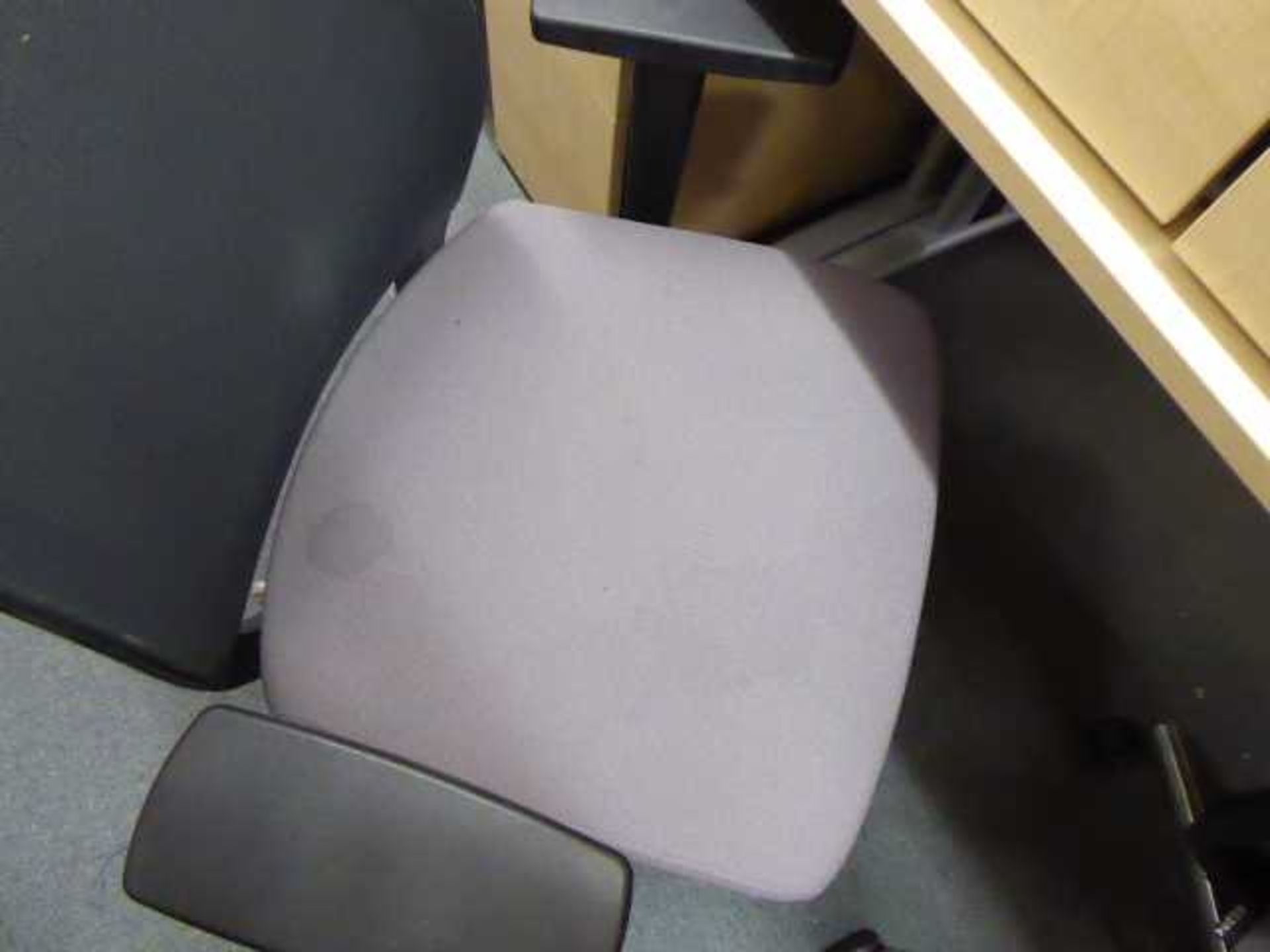 2 Verco black mesh and grey cloth swivel armchairs - Image 2 of 2