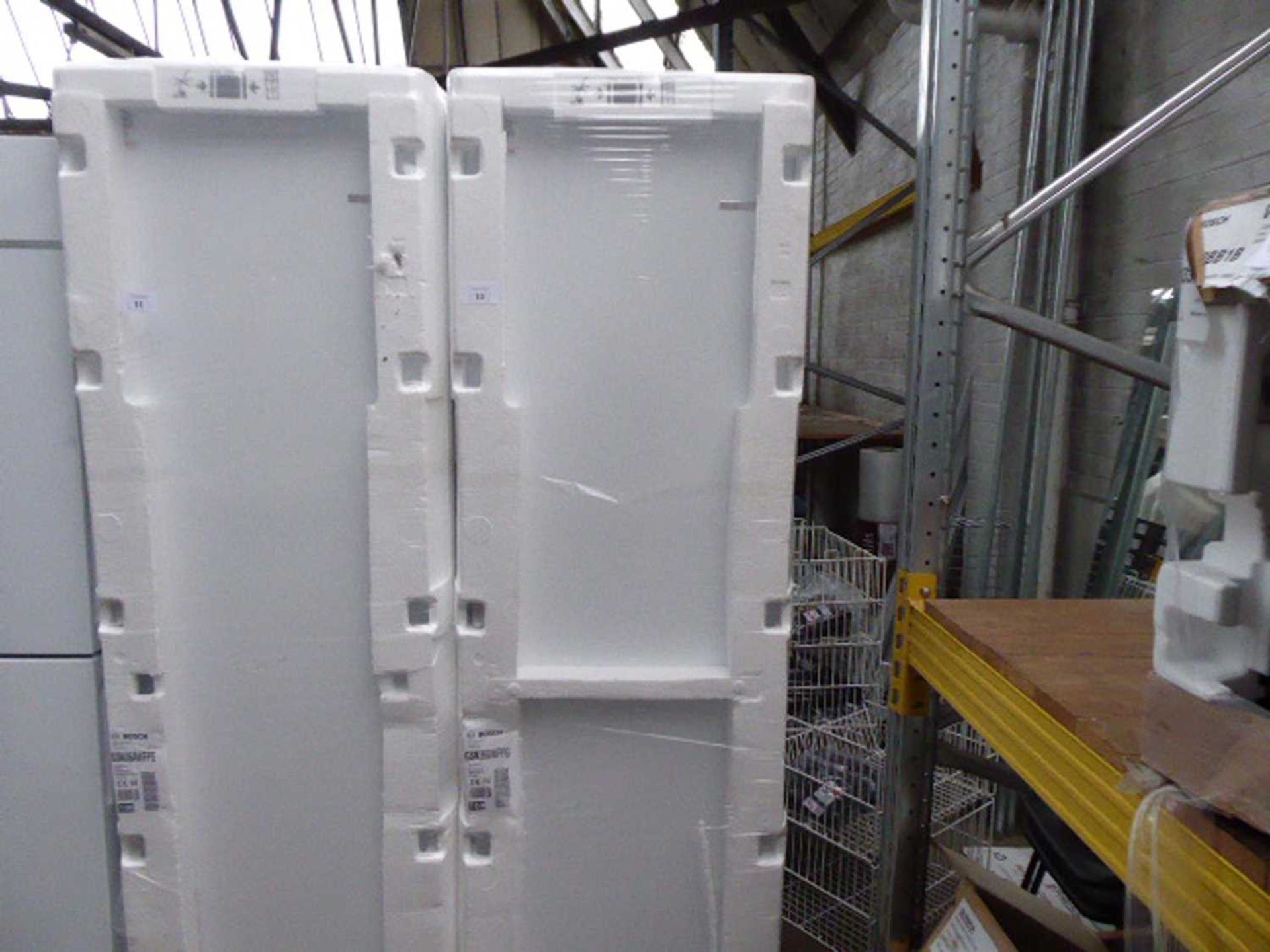 +VAT GSN36AWFPGB - Bosch - Free-standing upright freezer