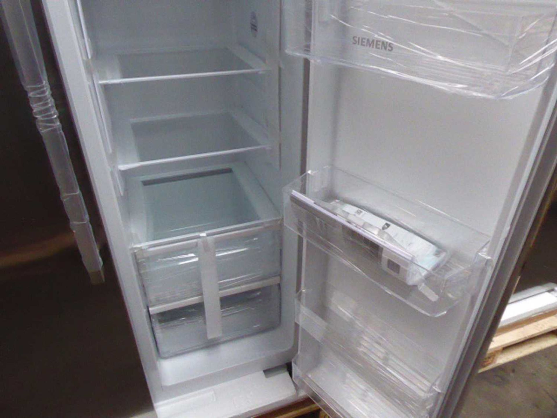 +VAT KA93NVIFP-B - Siemens - Side-by-side fridge-freezer - Image 2 of 2