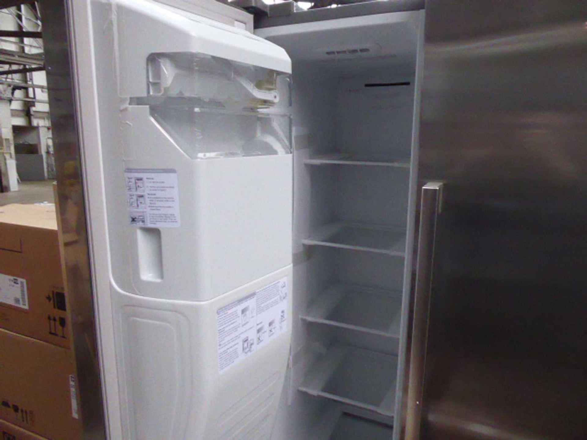 +VAT KA93DVIFPGB - Siemens - Side-by-side fridge-freezer (no leads) - Image 4 of 4