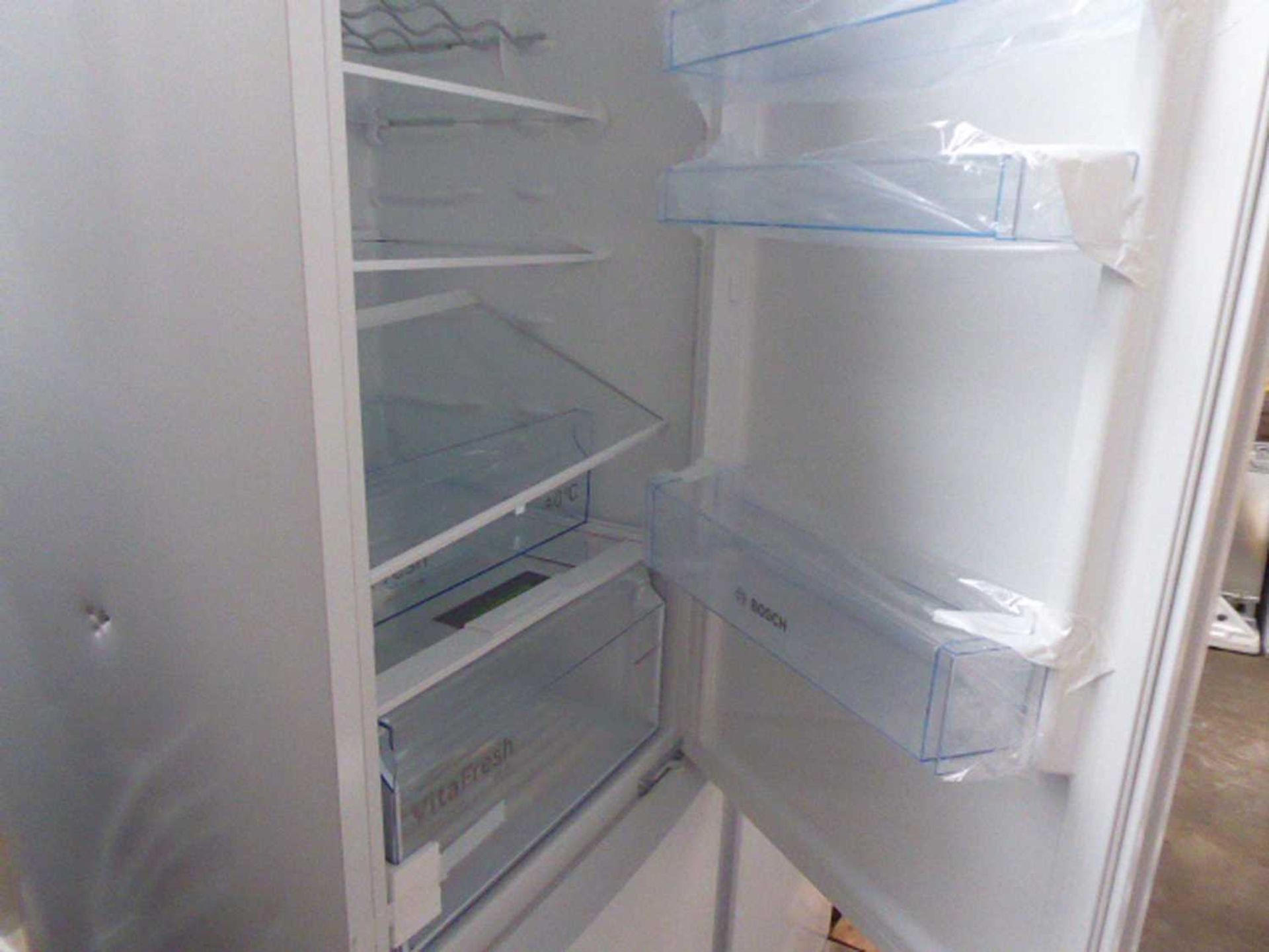 +VAT KGN39VWEAGB - Bosch - Free-standing fridge-freezer - Image 5 of 5