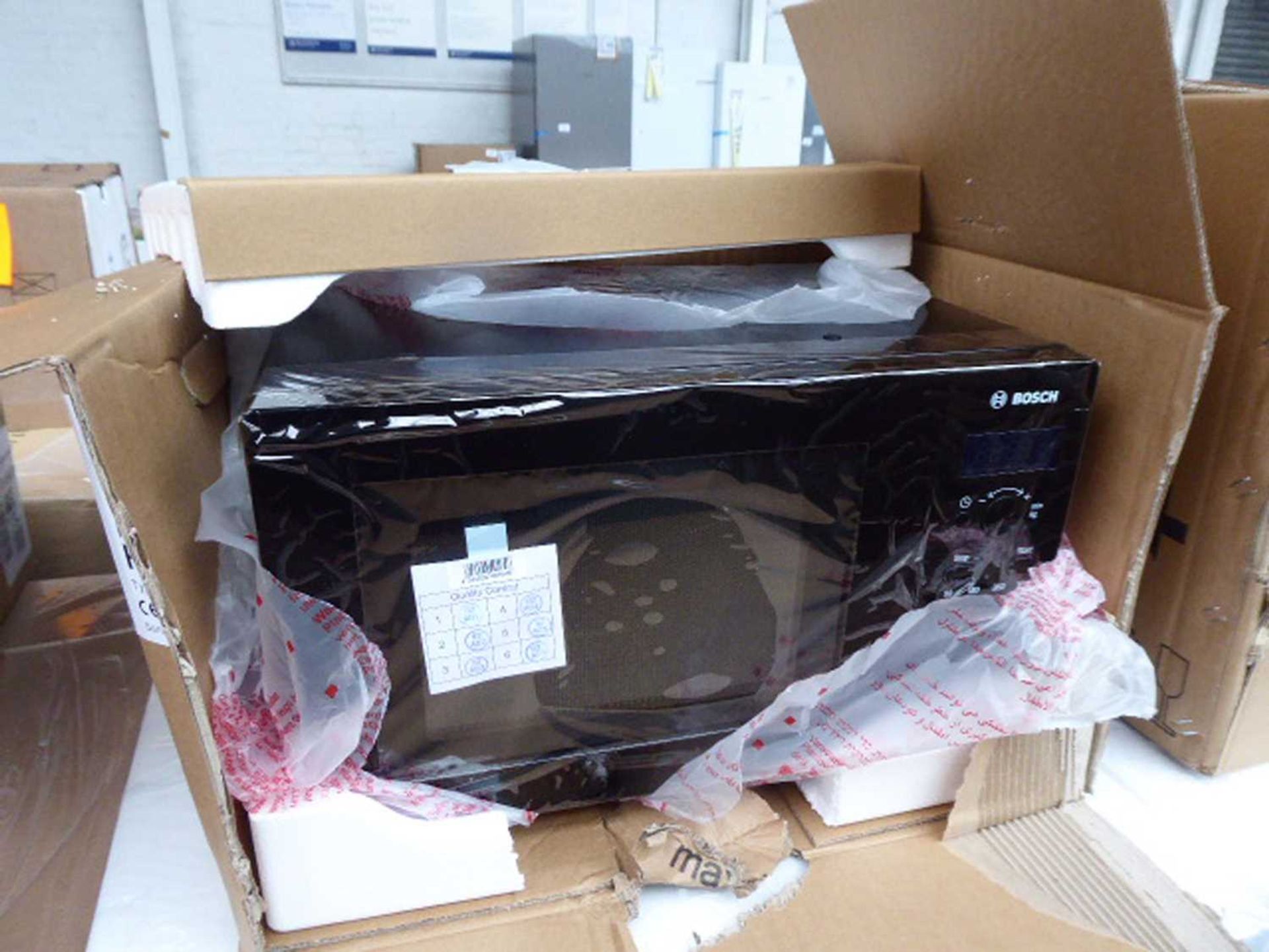 +VAT HMT75M461BB - Bosch - Microwave