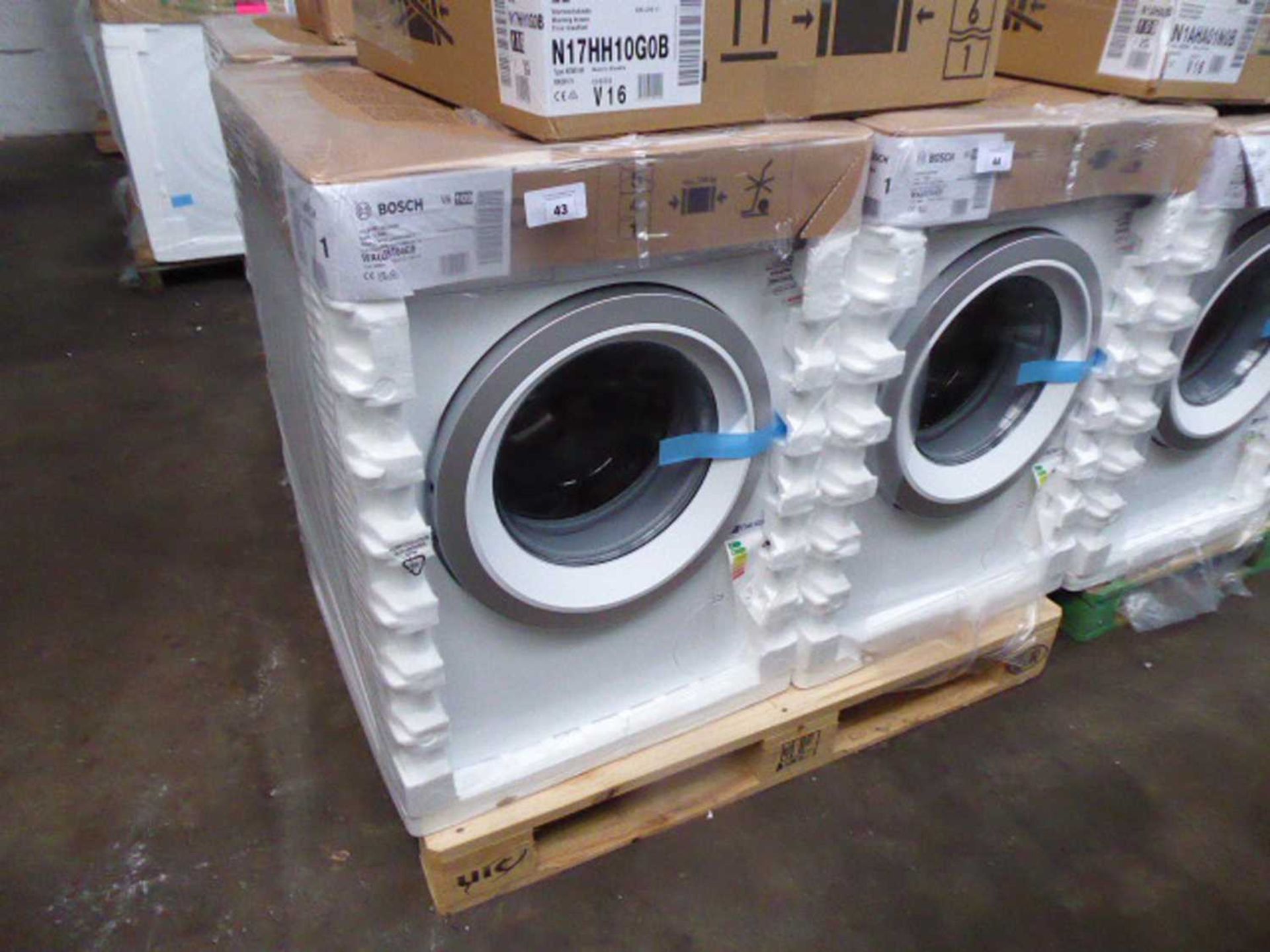 +VAT WAU28T64GBB - Bosch - Washing machine