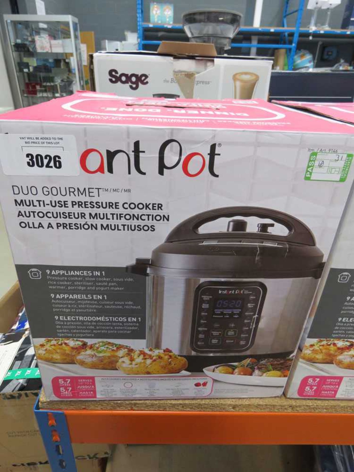 +VAT Instant Pot Duo Gourmet multi use pressure cooker in box