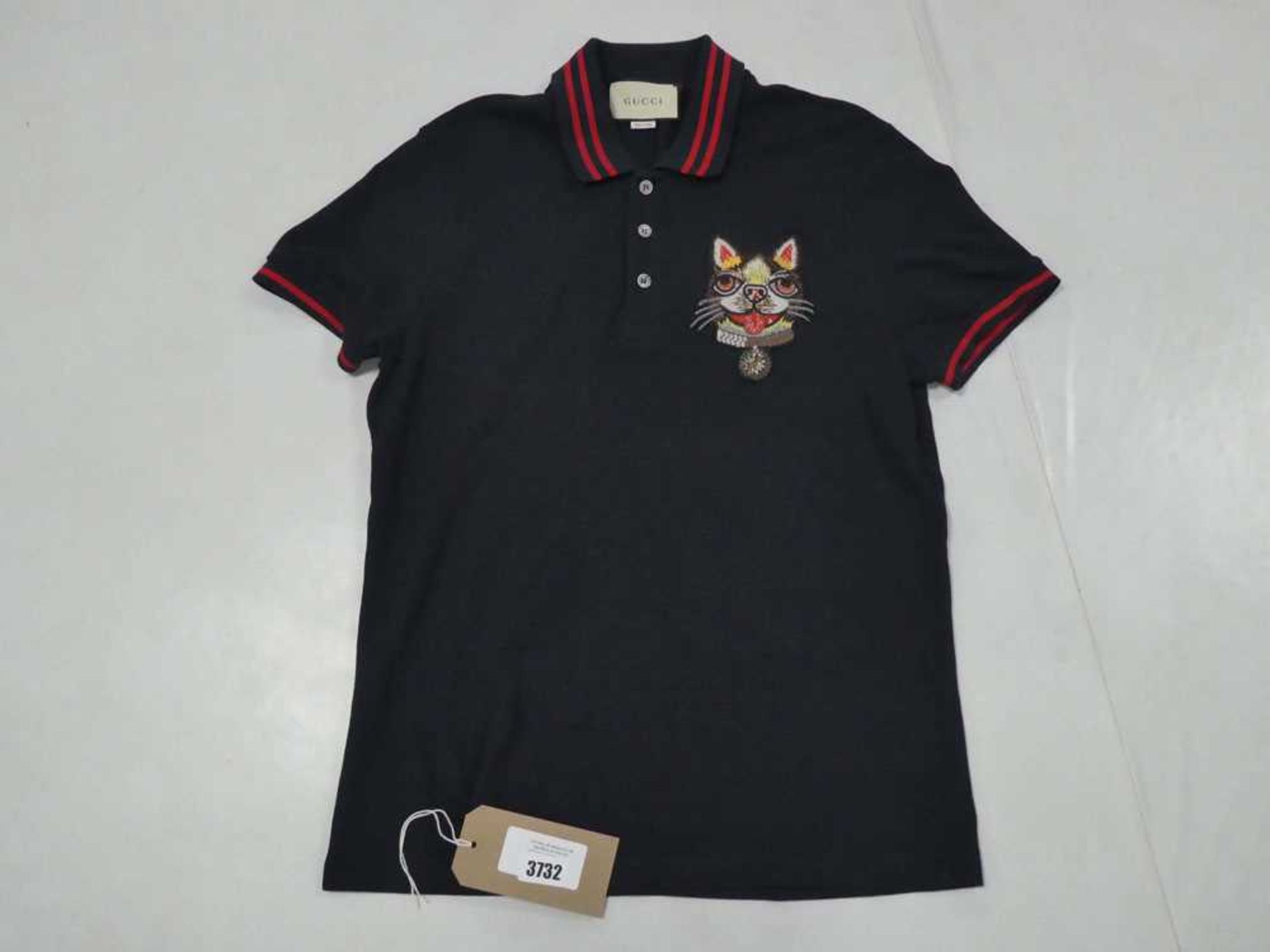 +VAT Gucci embroidered cat patch polo shirt in navy size large (bagged)