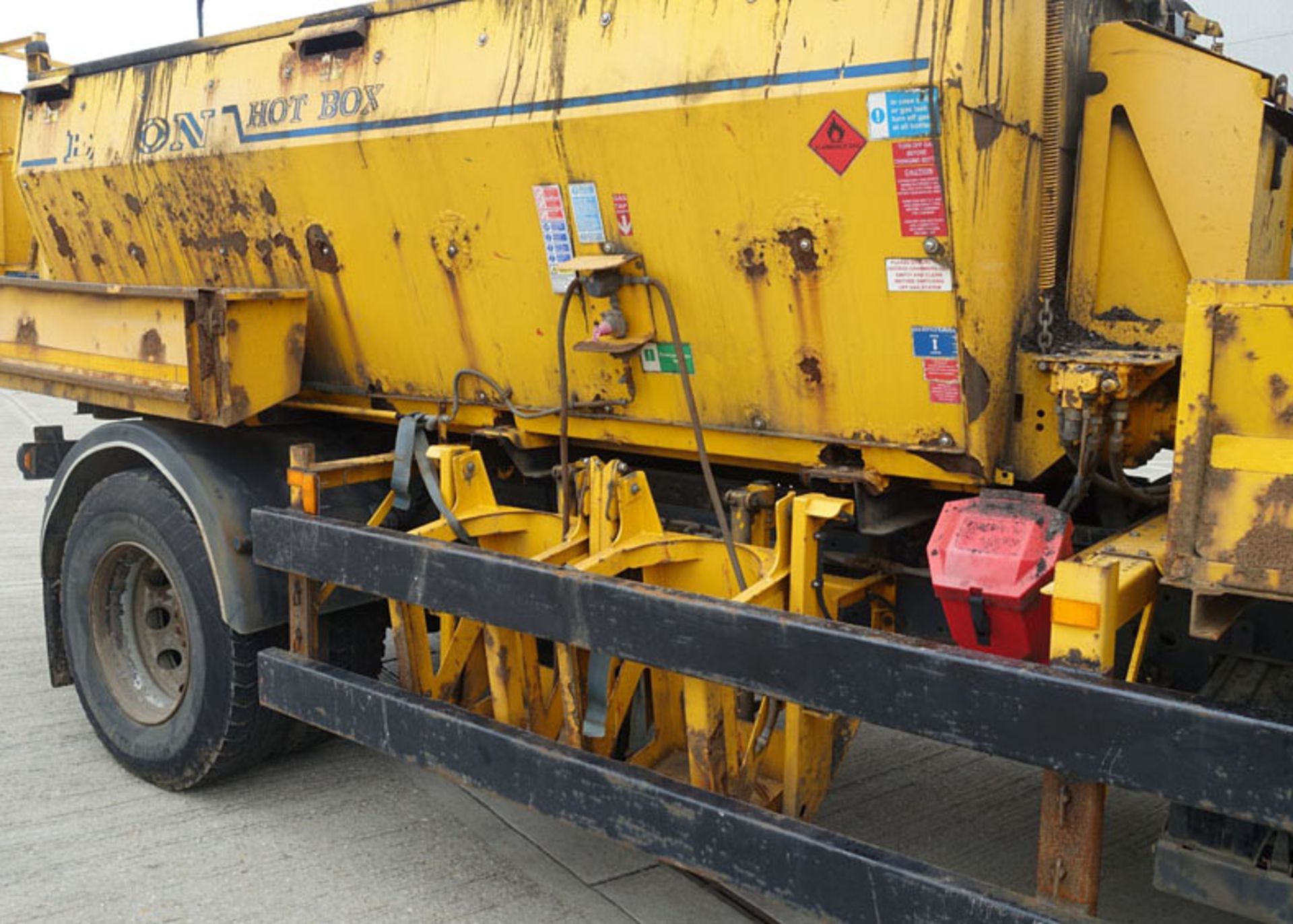 DAF 18 TONNE LORRY tarmac Hot Box - Image 6 of 18